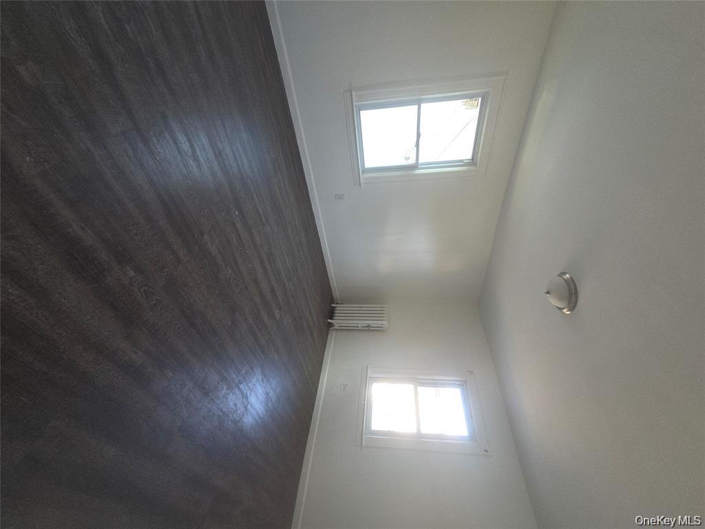 #5 photo, 10532 192nd Street, Saint Albans , NY 11412