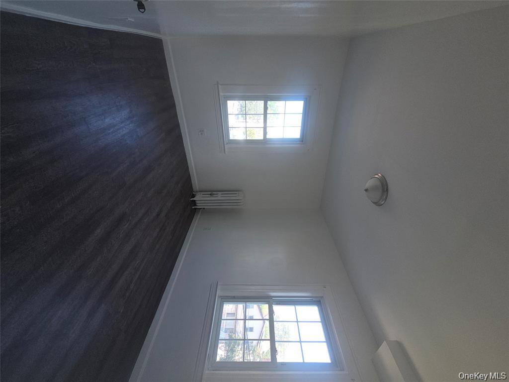 #7 photo, 10532 192nd Street, Saint Albans , NY 11412