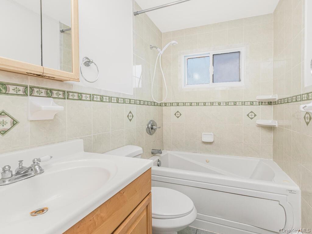 #14 photo, 3 Tulip Lane, Monroe , NY 10950