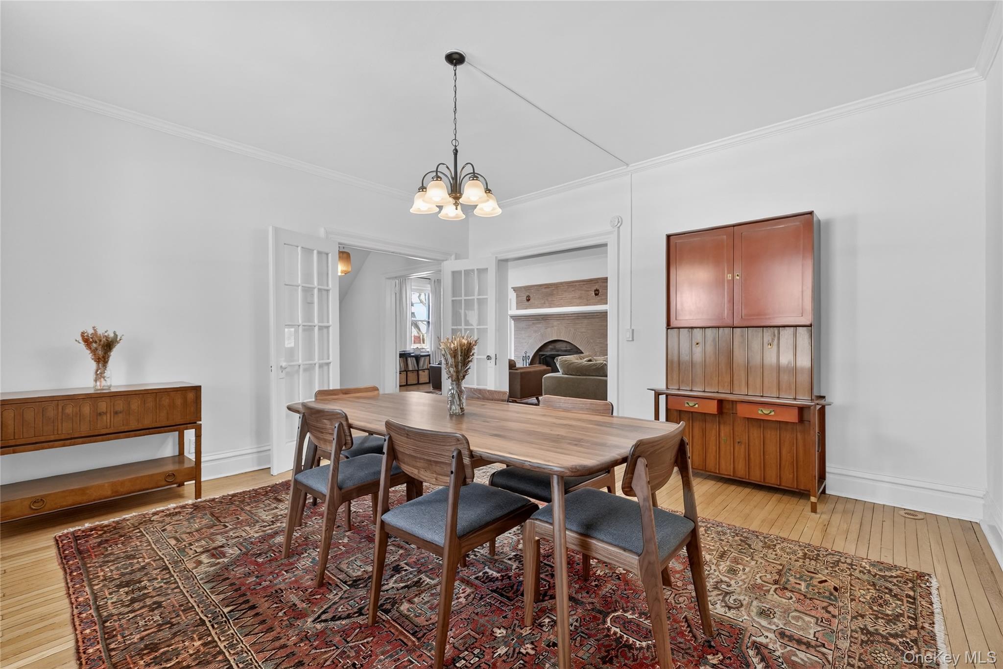 #14 photo, 152 Sutton Manor Road, New Rochelle , NY 10801