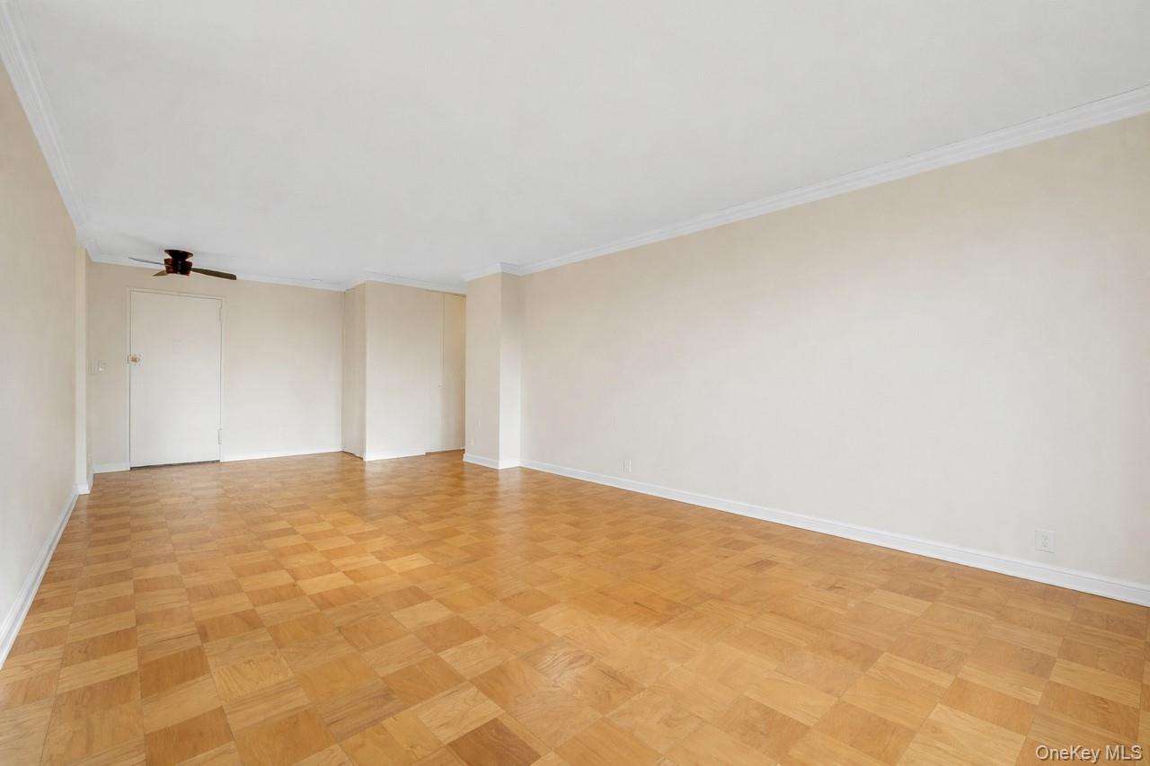 #10 photo, 615 Palmer, Yonkers , NY 10701