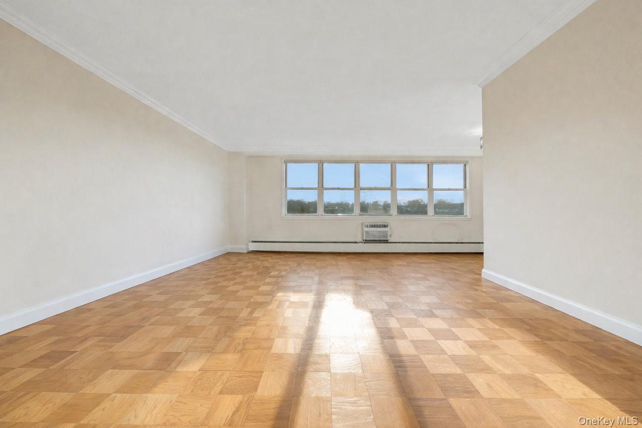 #9 photo, 615 Palmer, Yonkers , NY 10701