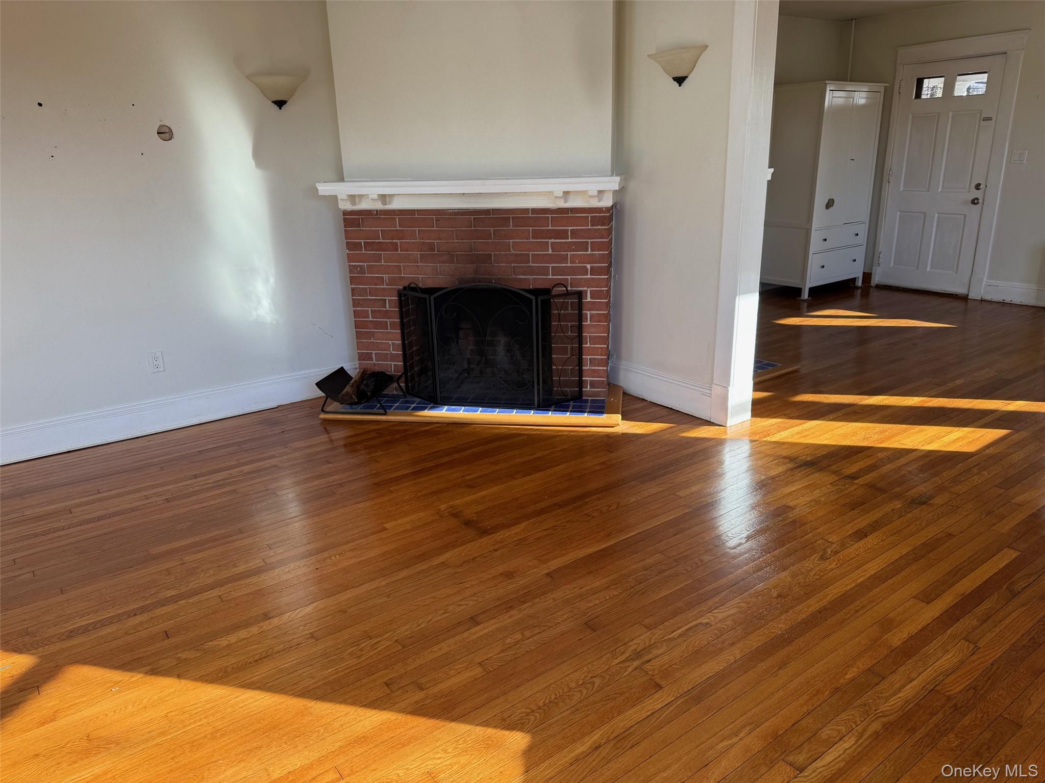 #7 photo, 15 Highland Avenue, Northport , NY 11768