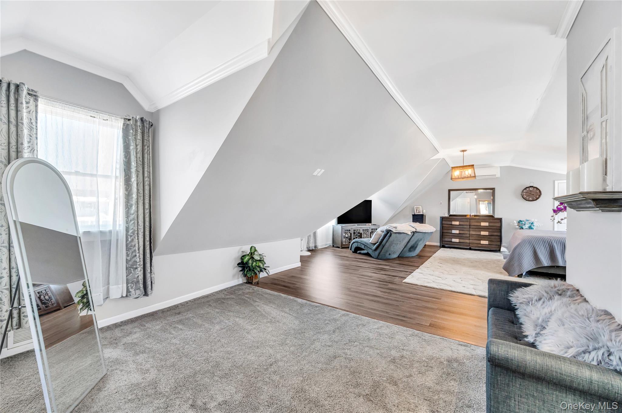 #17 photo, 19 Radburn Drive, Commack , NY 11725