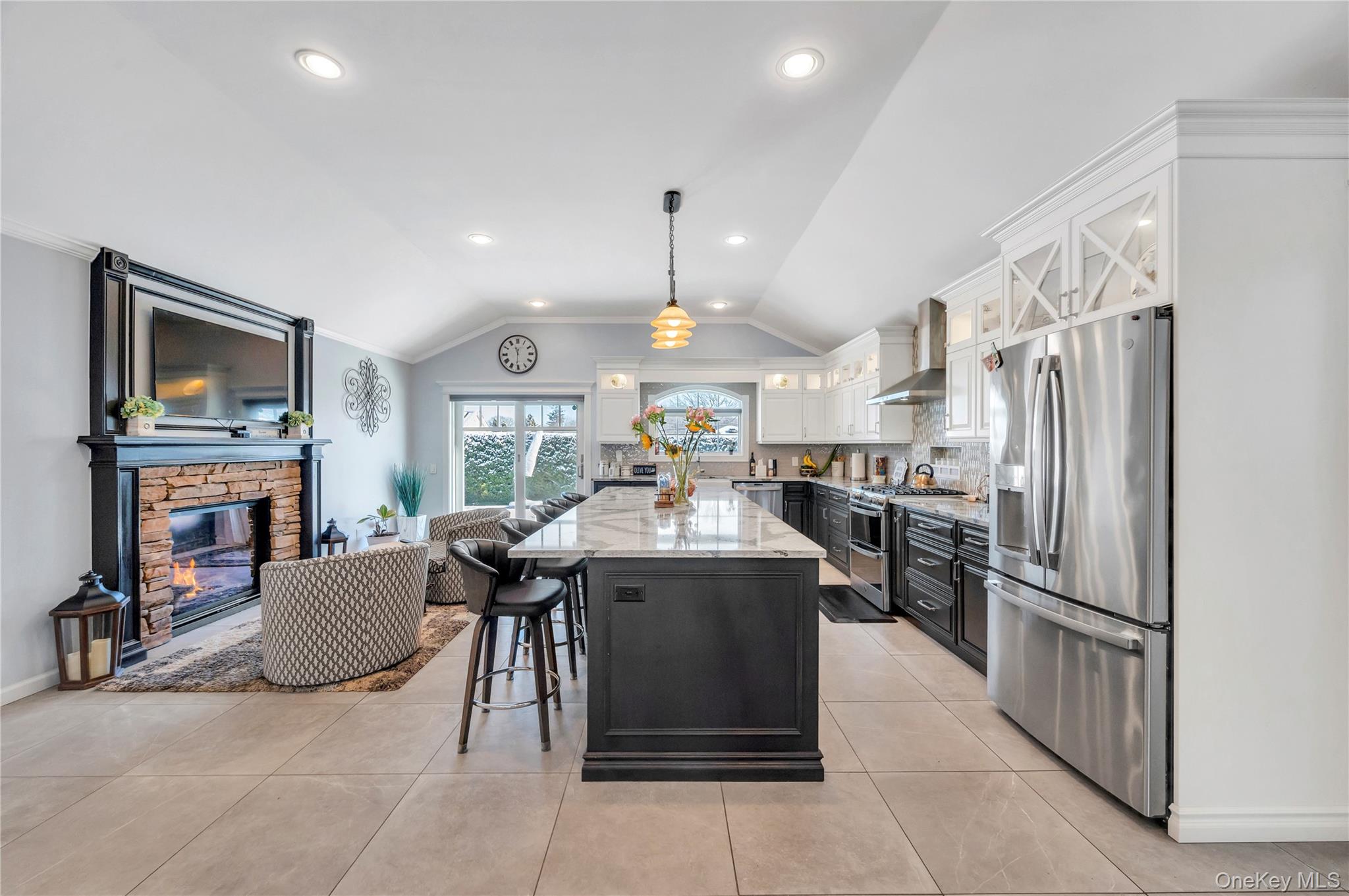 #4 photo, 19 Radburn Drive, Commack , NY 11725