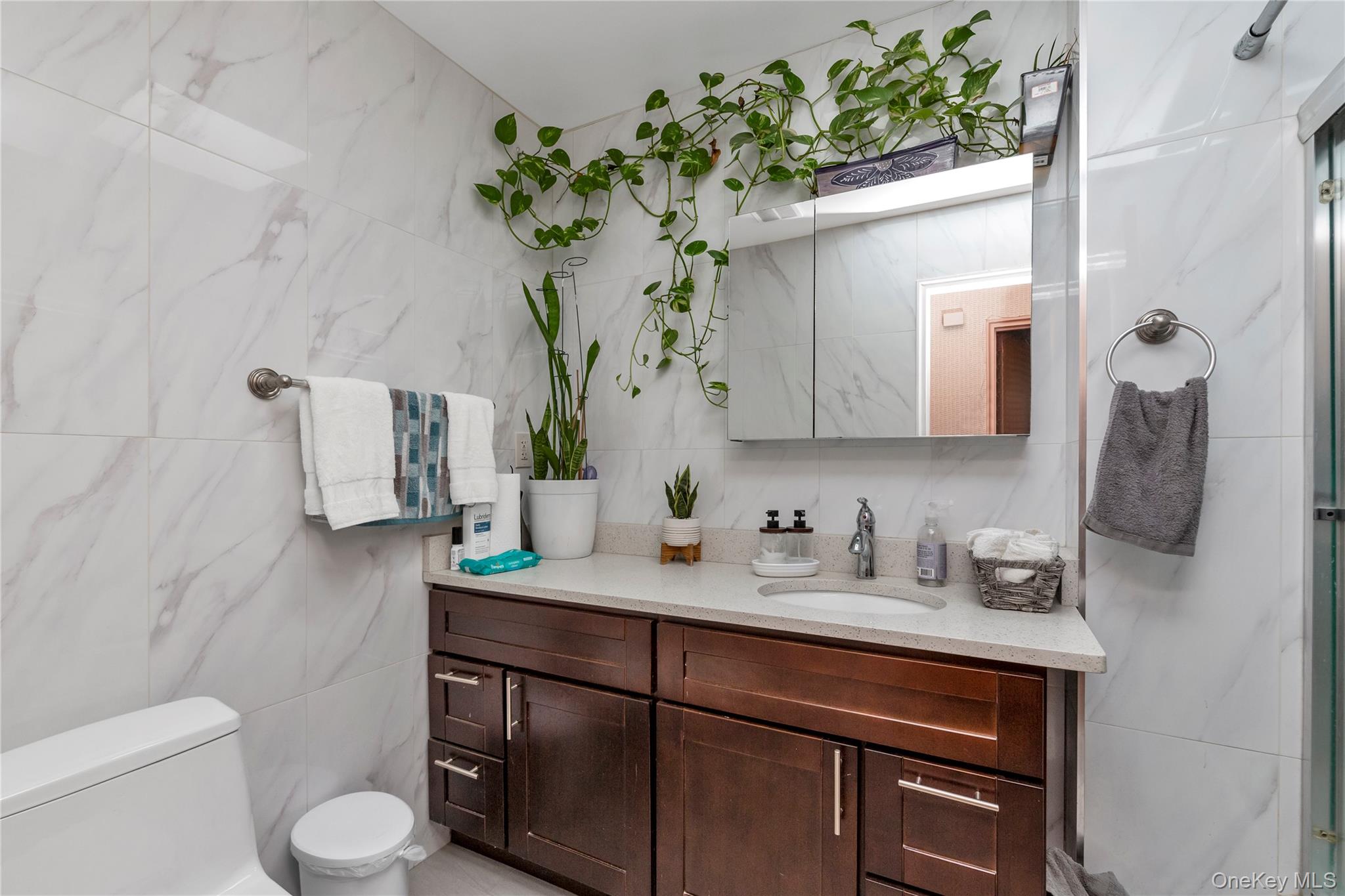 #15 photo, 15040 16th Road, Whitestone , NY 11357