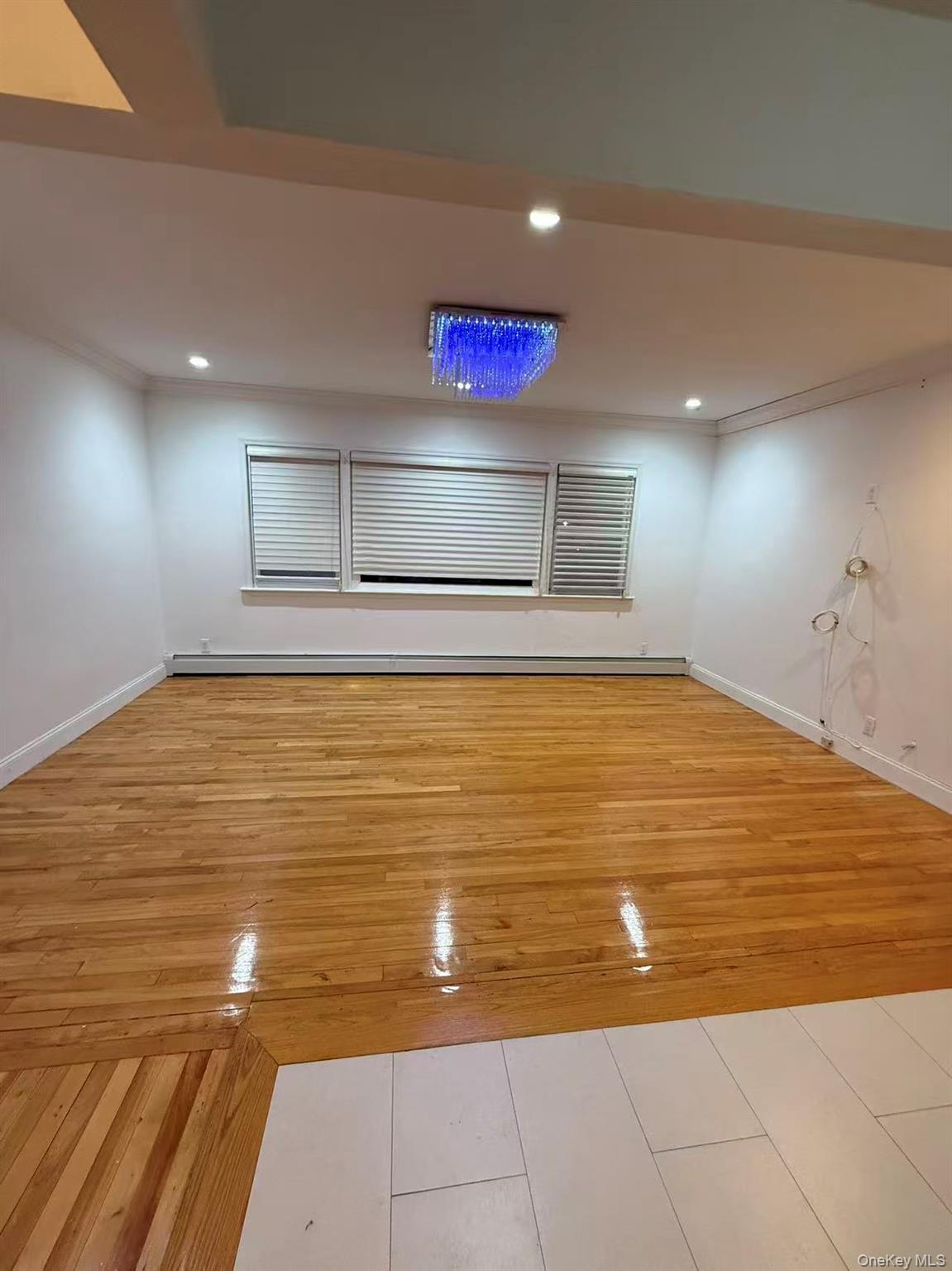 #6 photo, 15040 16th Road, Whitestone , NY 11357