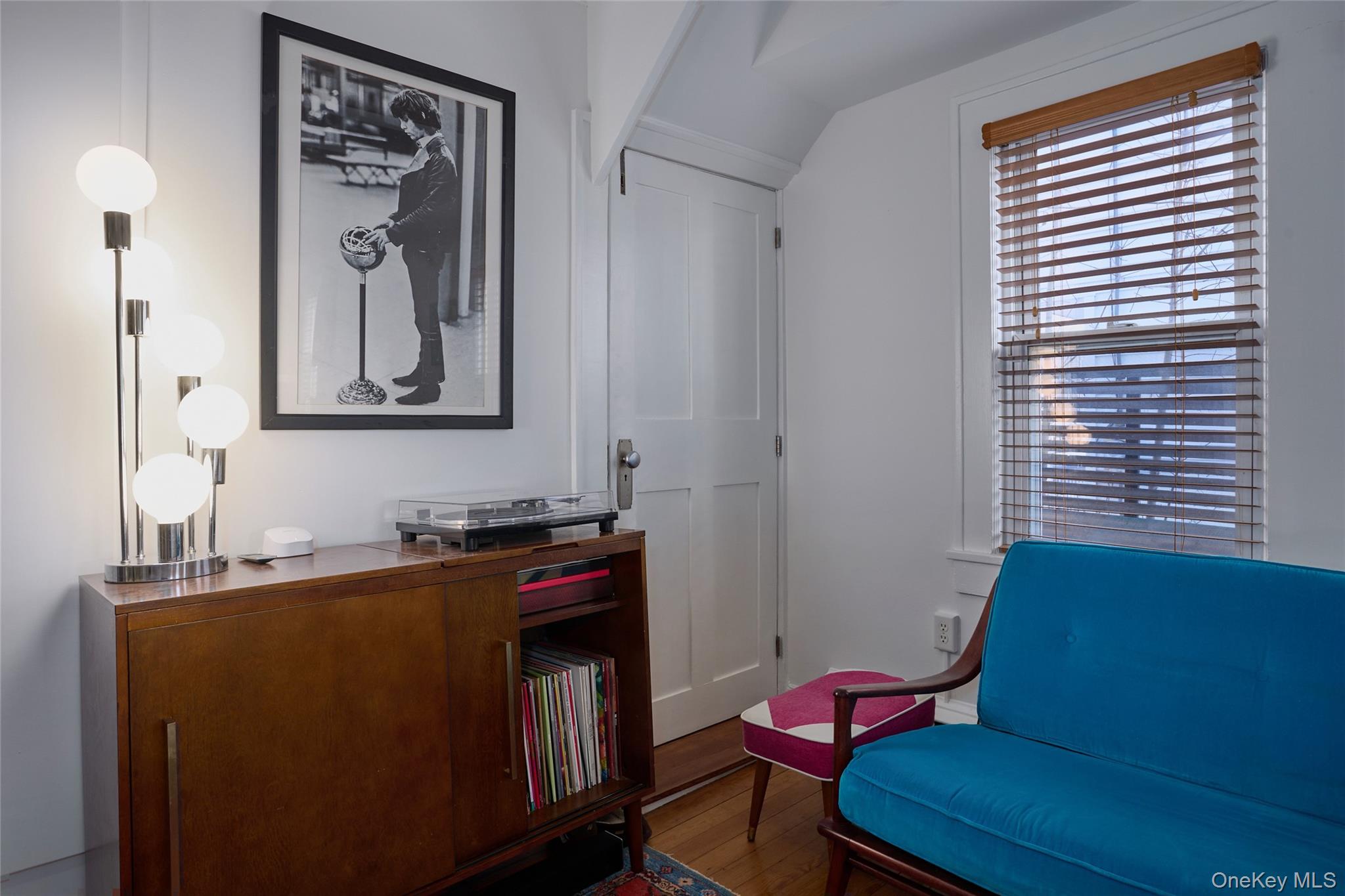 #6 photo, 315 State, Hudson , NY 12534