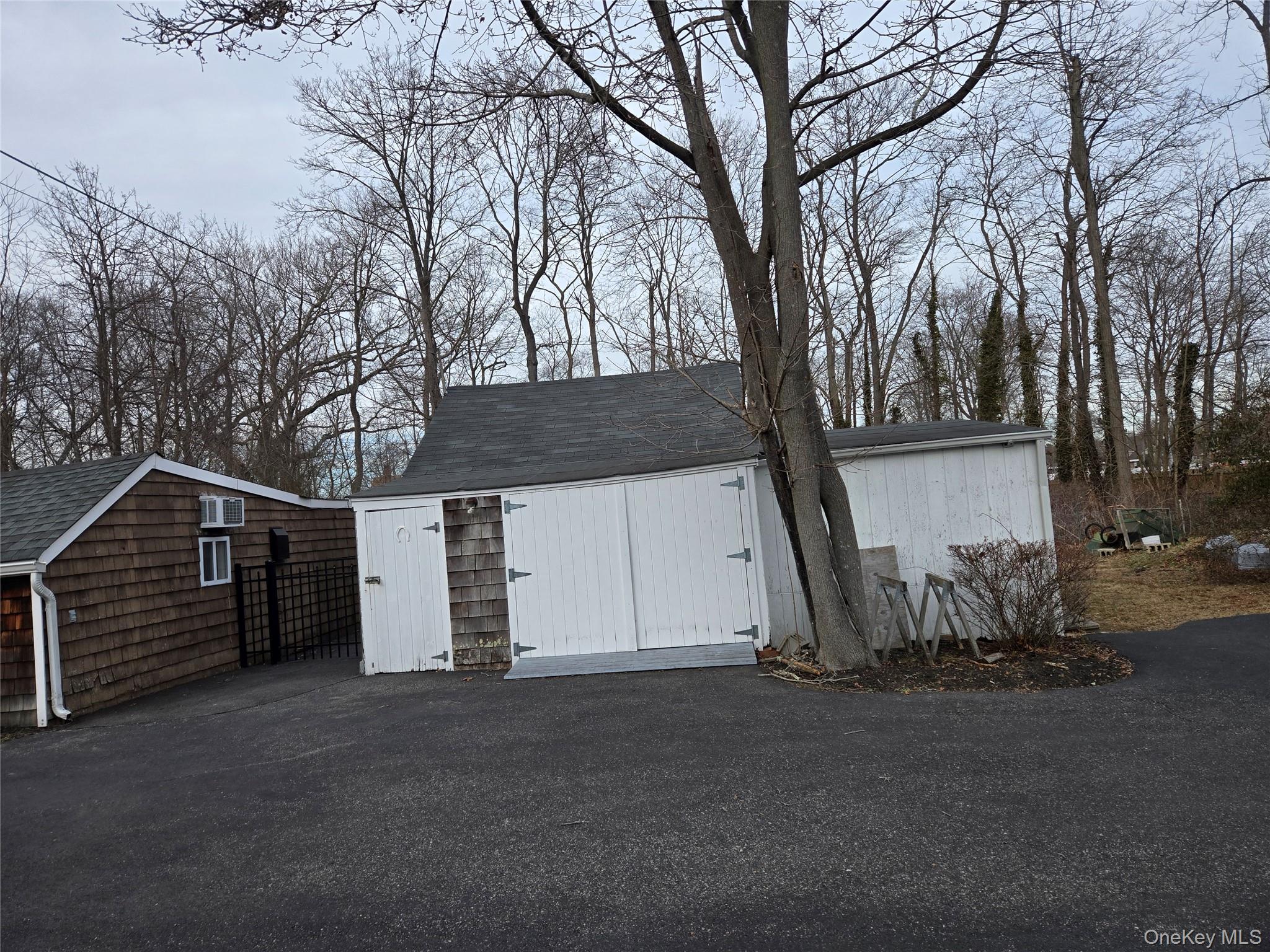 #14 photo, 247 Main Street, Center Moriches , NY 11934