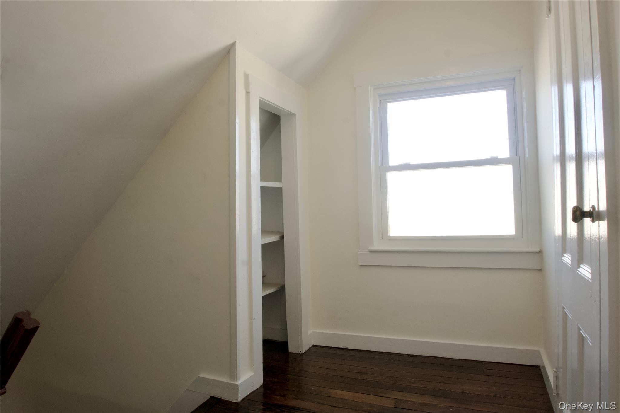 #15 photo, 55 Vernon Avenue, Rockville Centre , NY 11570