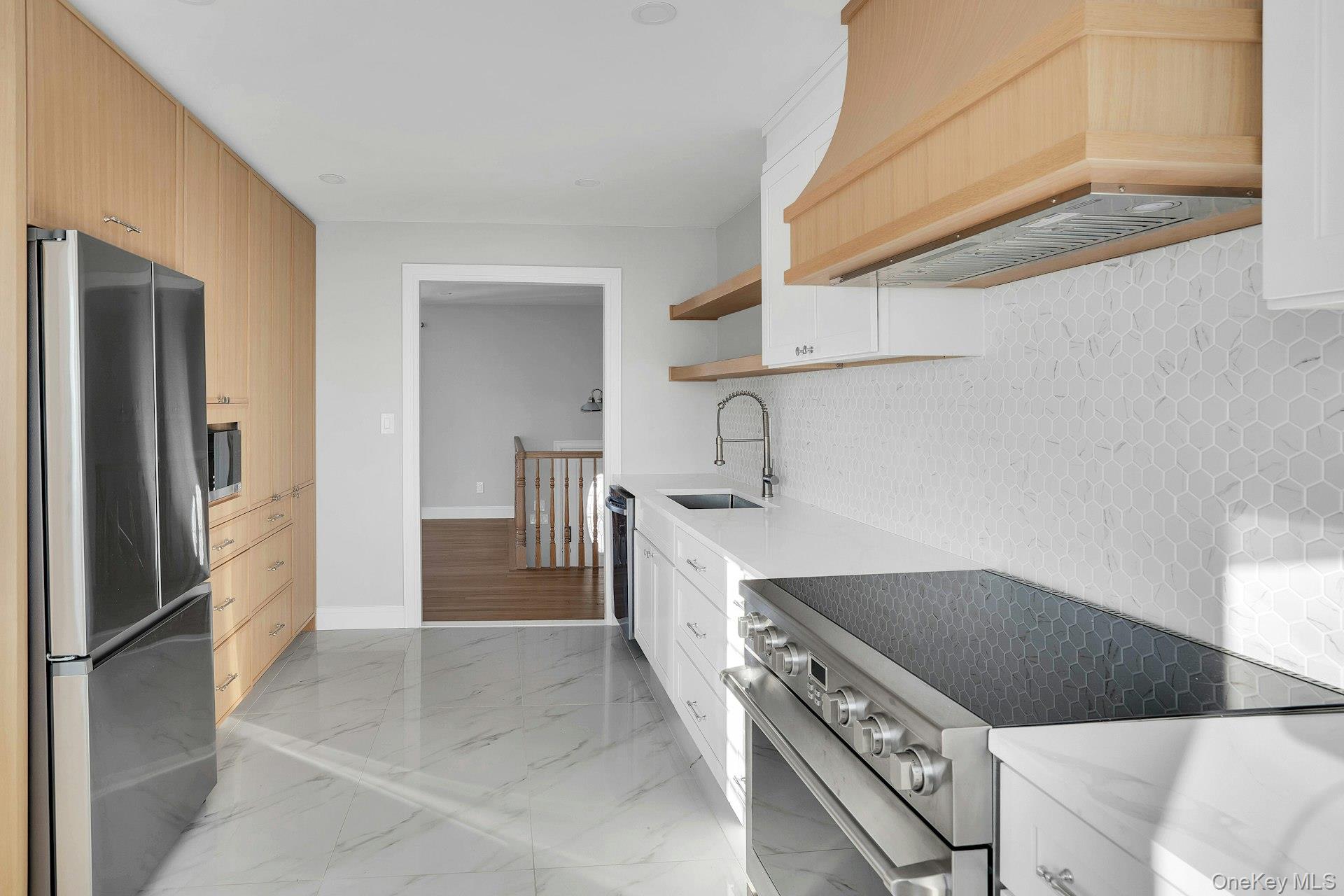 #15 photo, 89 Harvest Lane, Commack , NY 11725