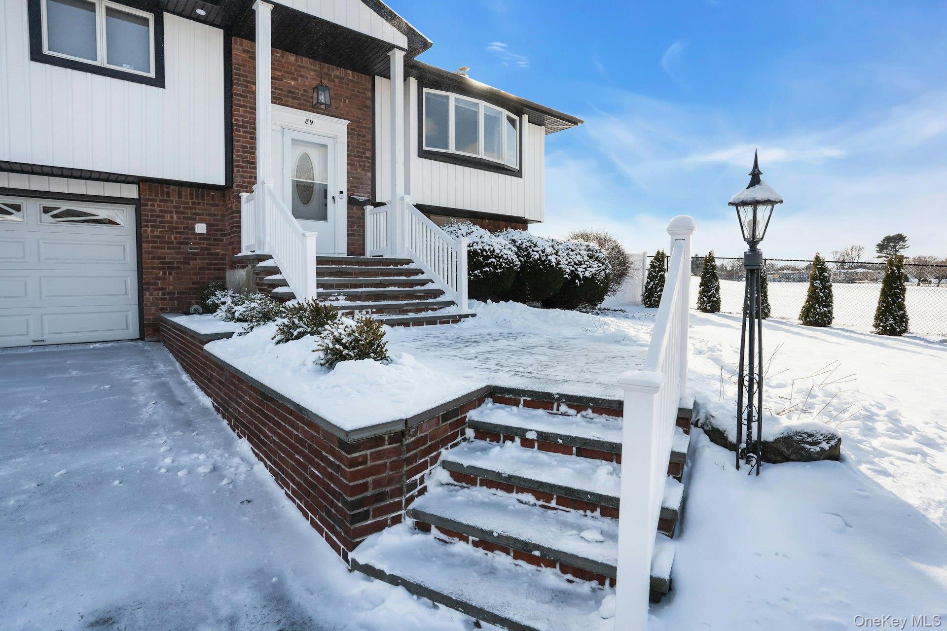 #3 photo, 89 Harvest Lane, Commack , NY 11725