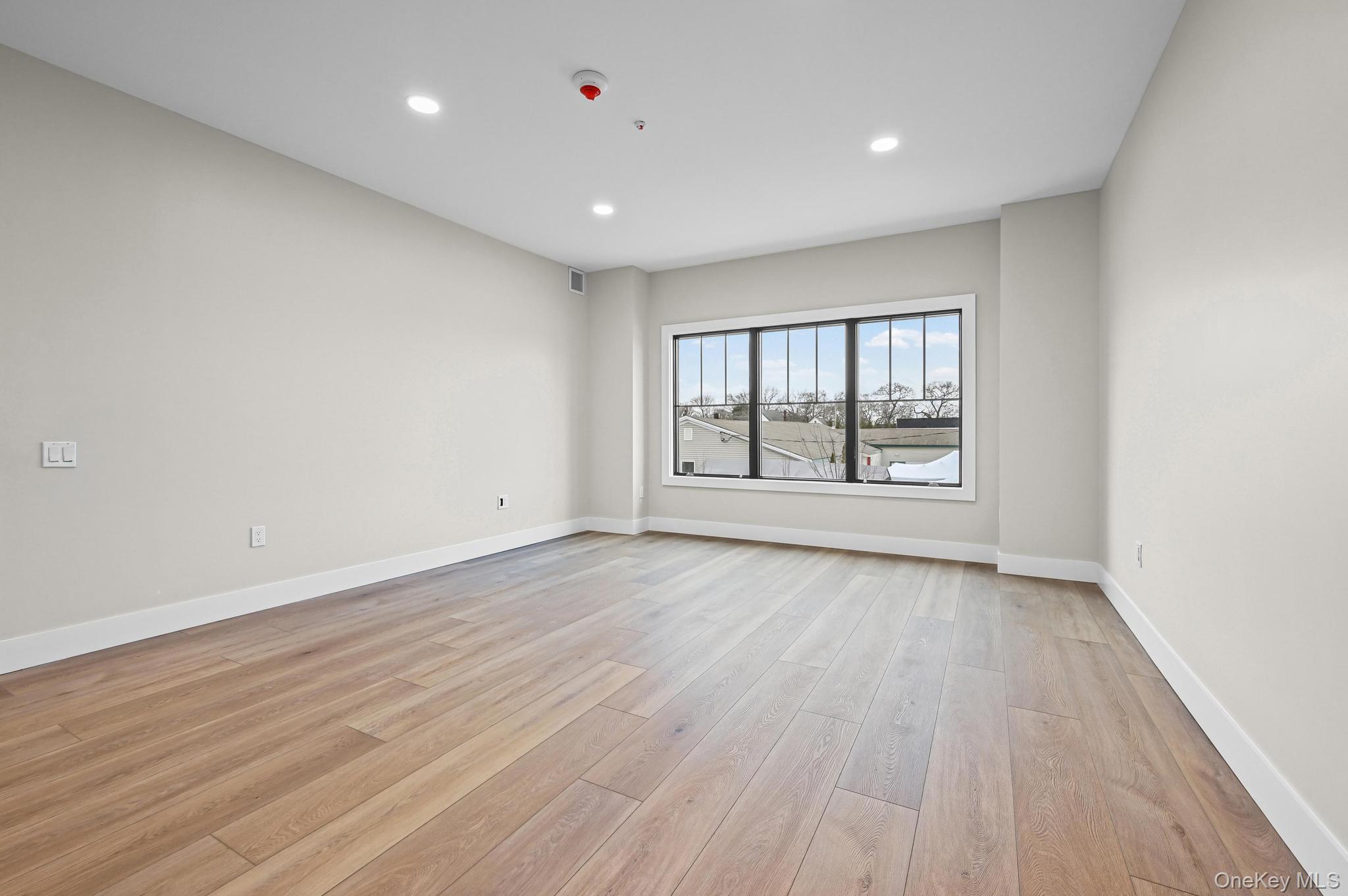 #5 photo, 80 Division Street, Patchogue , NY 11772