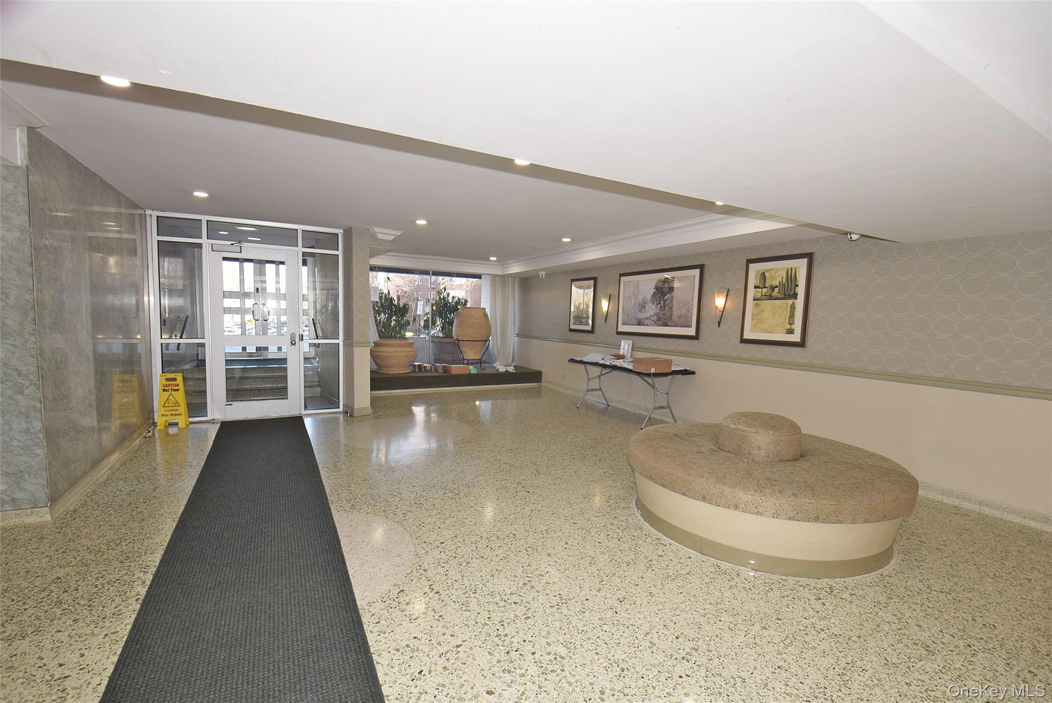 #4 photo, 211-10 18 Avenue, Bayside , NY 11360