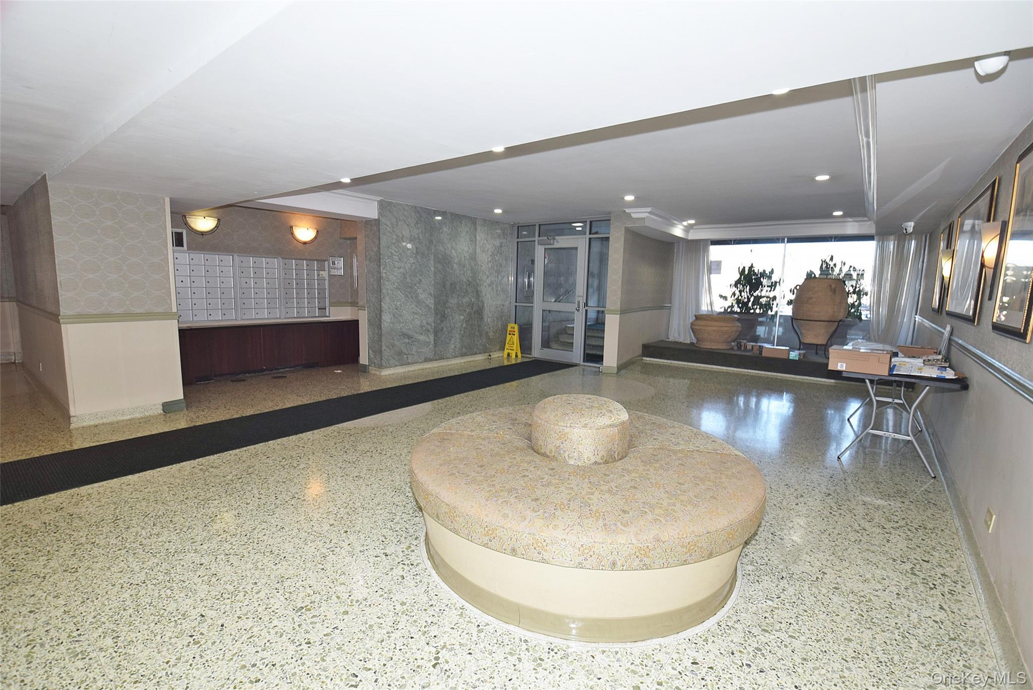 #5 photo, 211-10 18 Avenue, Bayside , NY 11360