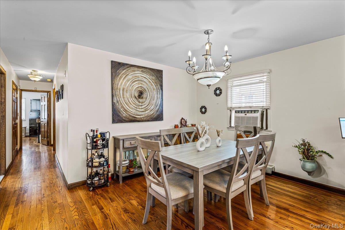 #10 photo, Bayside, Bayside , NY 11361