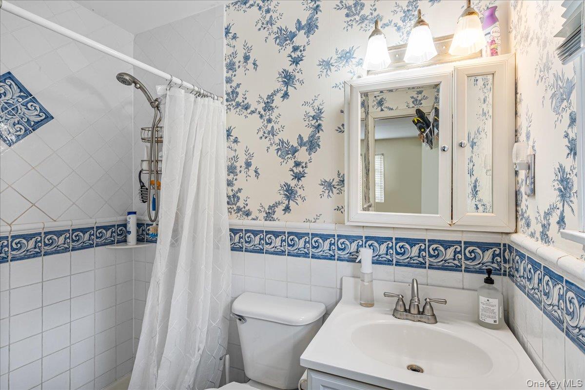 #16 photo, Bayside, Bayside , NY 11361