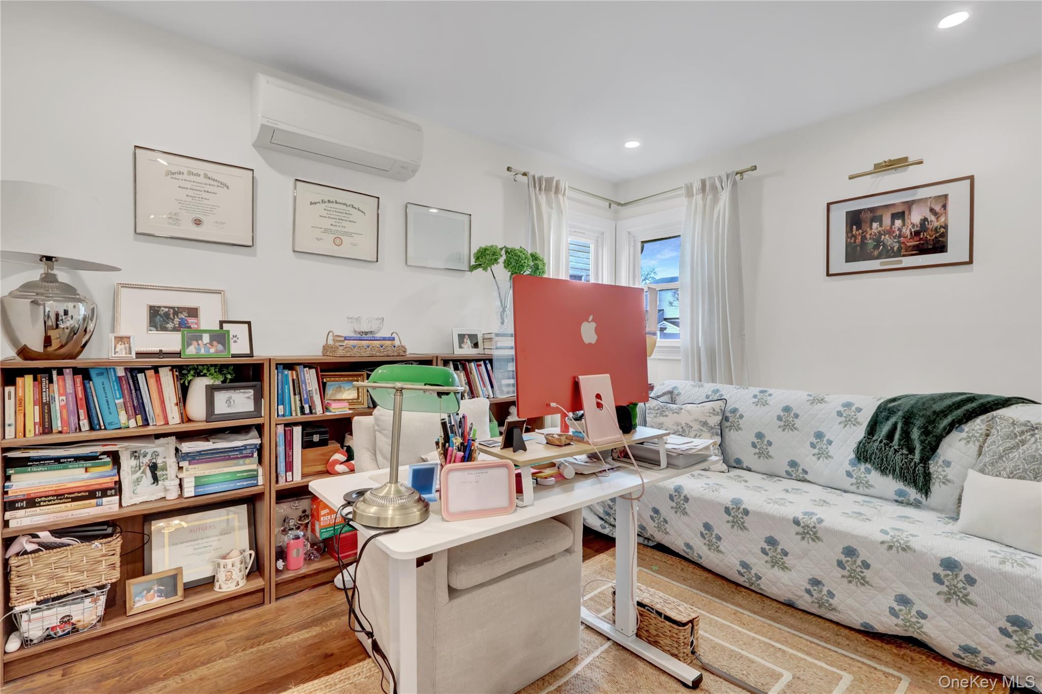 #11 photo, 3887 Hudson Avenue, Seaford , NY 11783