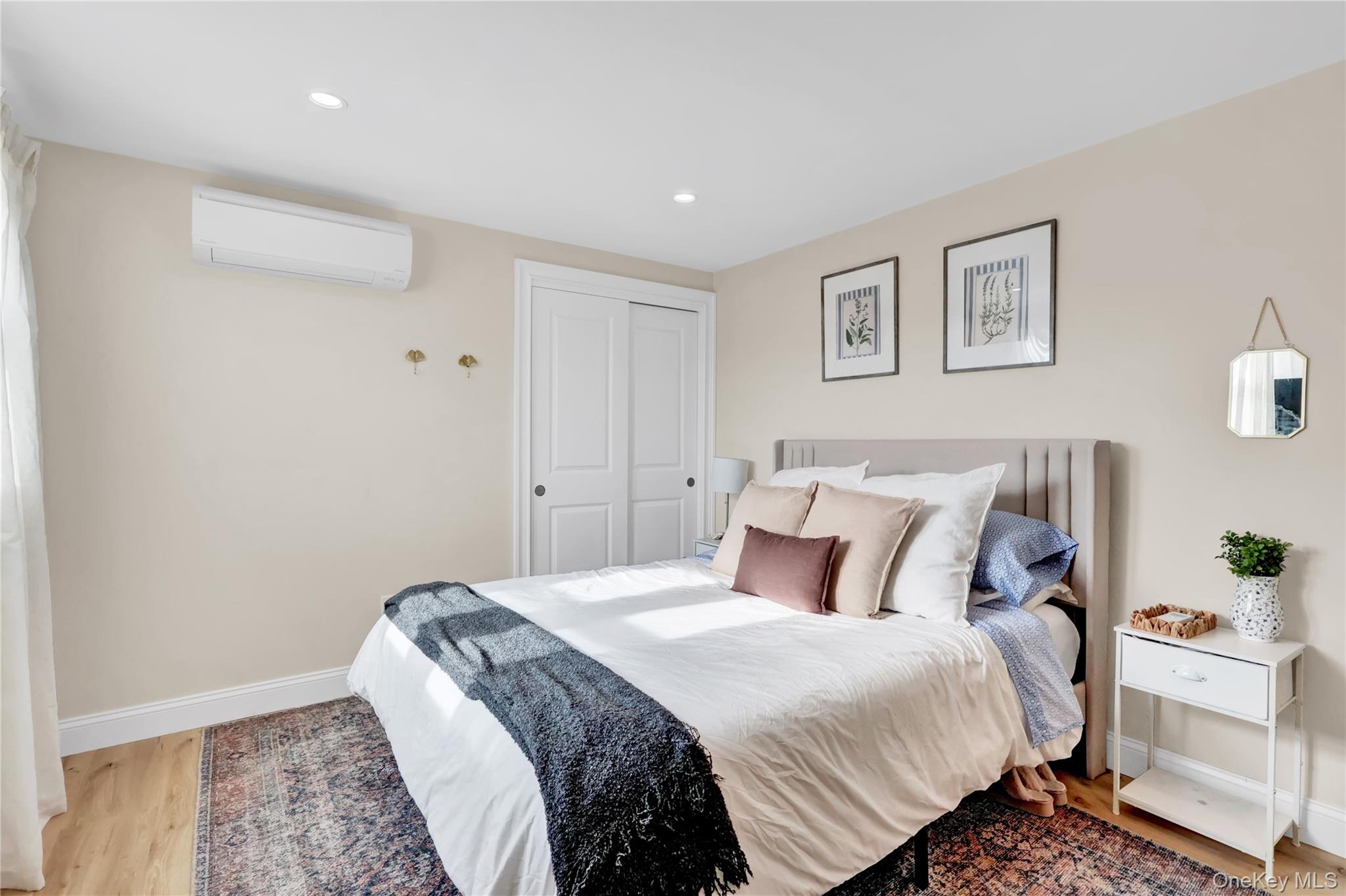 #18 photo, 3887 Hudson Avenue, Seaford , NY 11783