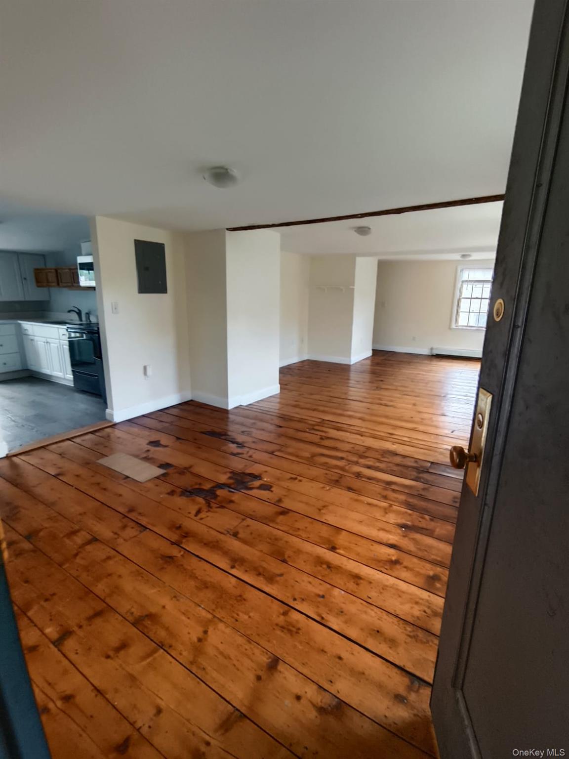 #4 photo, 1009 Brown Street, Peekskill , NY 10566