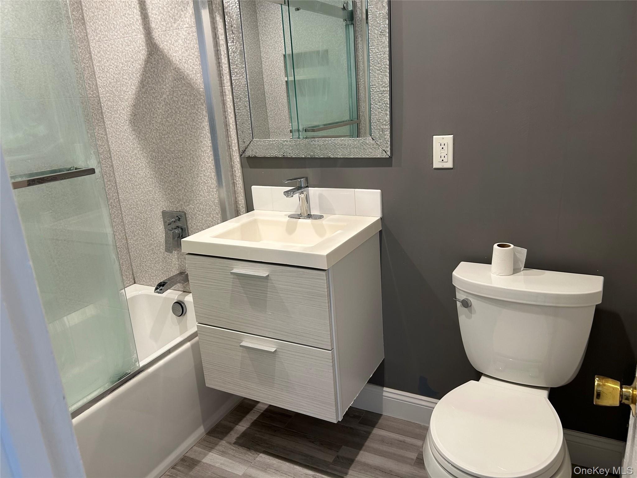 #18 photo, 2 Secora Road, Spring Valley , NY 10952