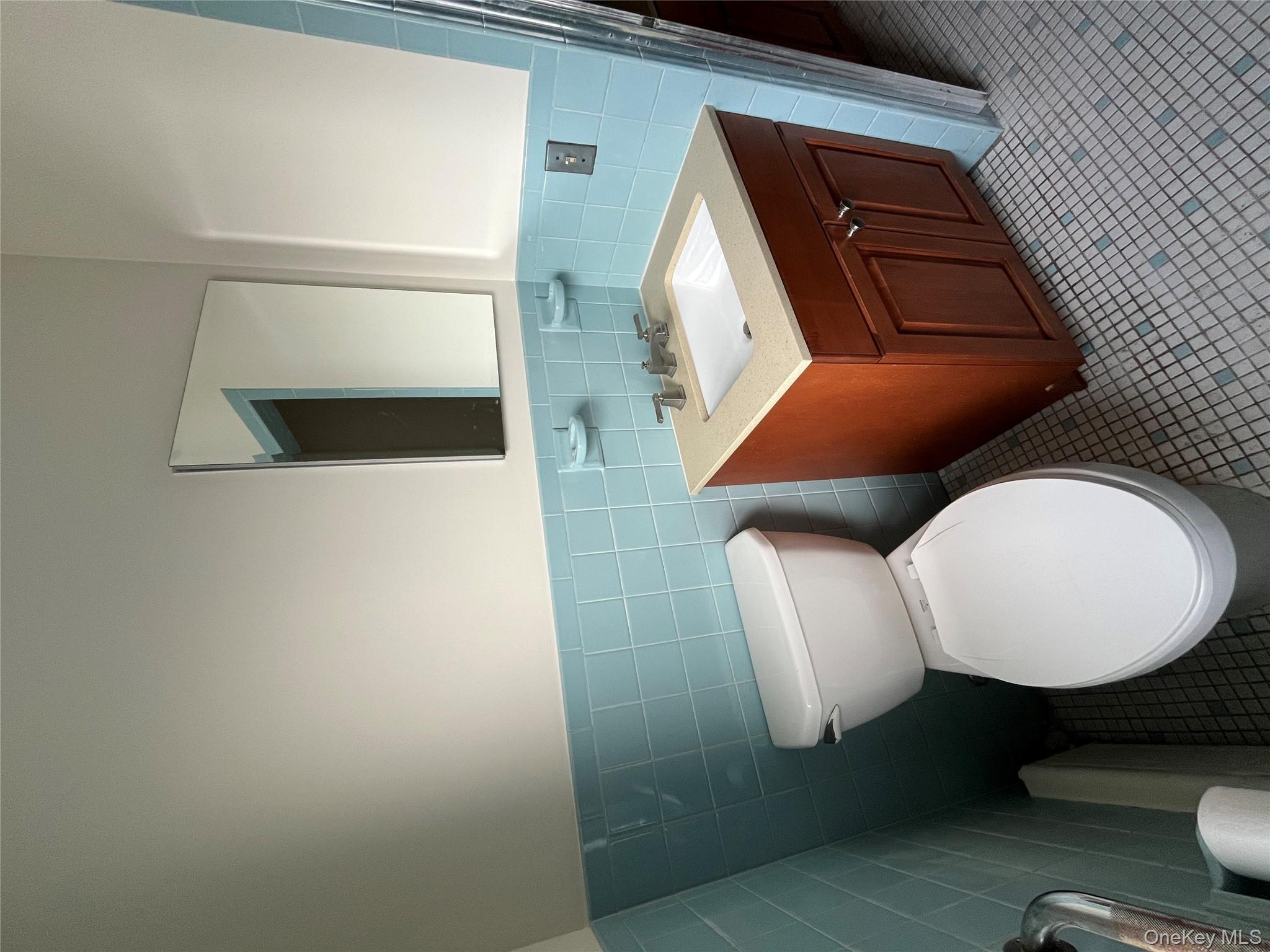 #14 photo, 72 Bowman Avenue, Rye Brook , NY 10573