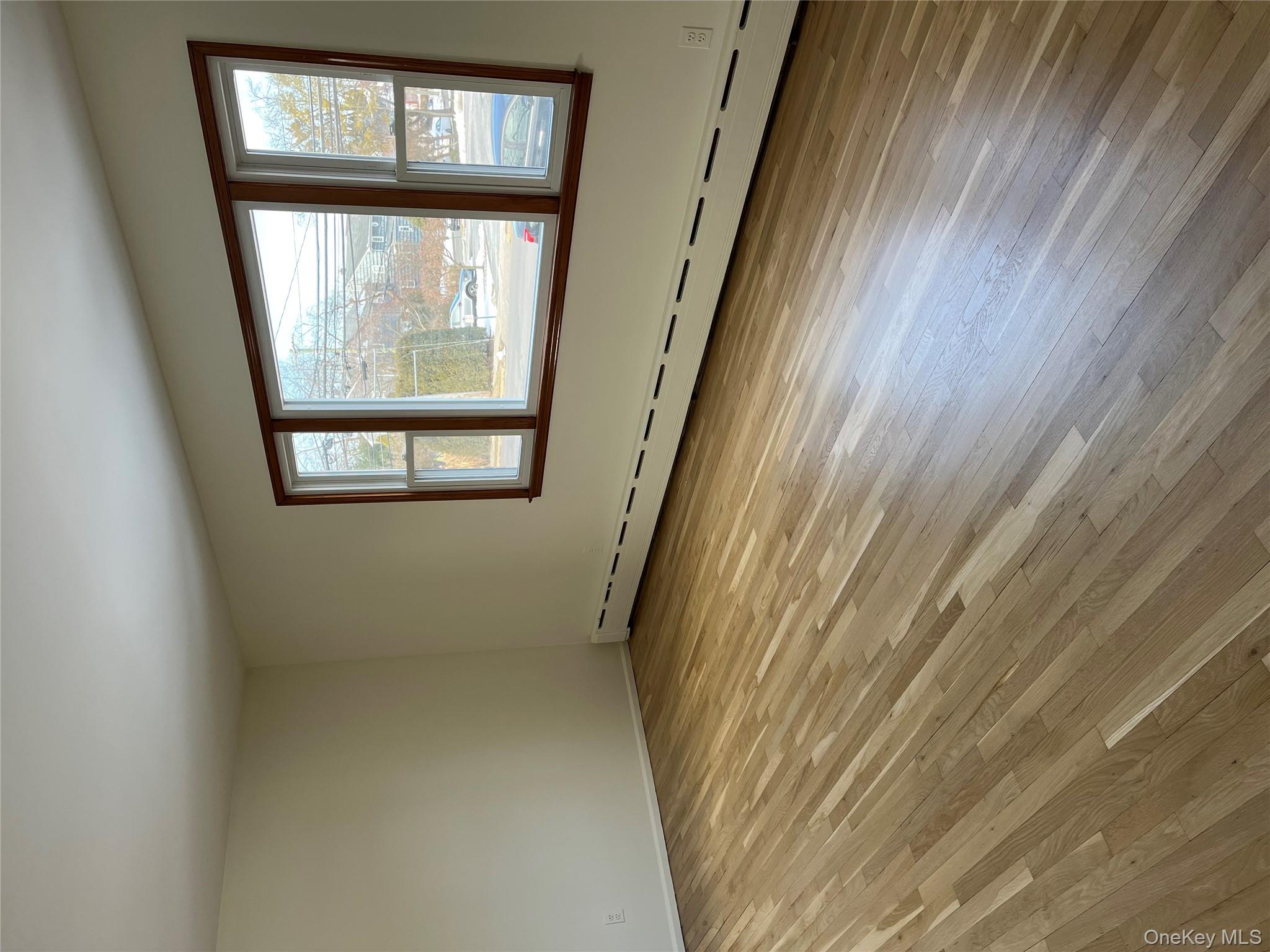 #2 photo, 72 Bowman Avenue, Rye Brook , NY 10573