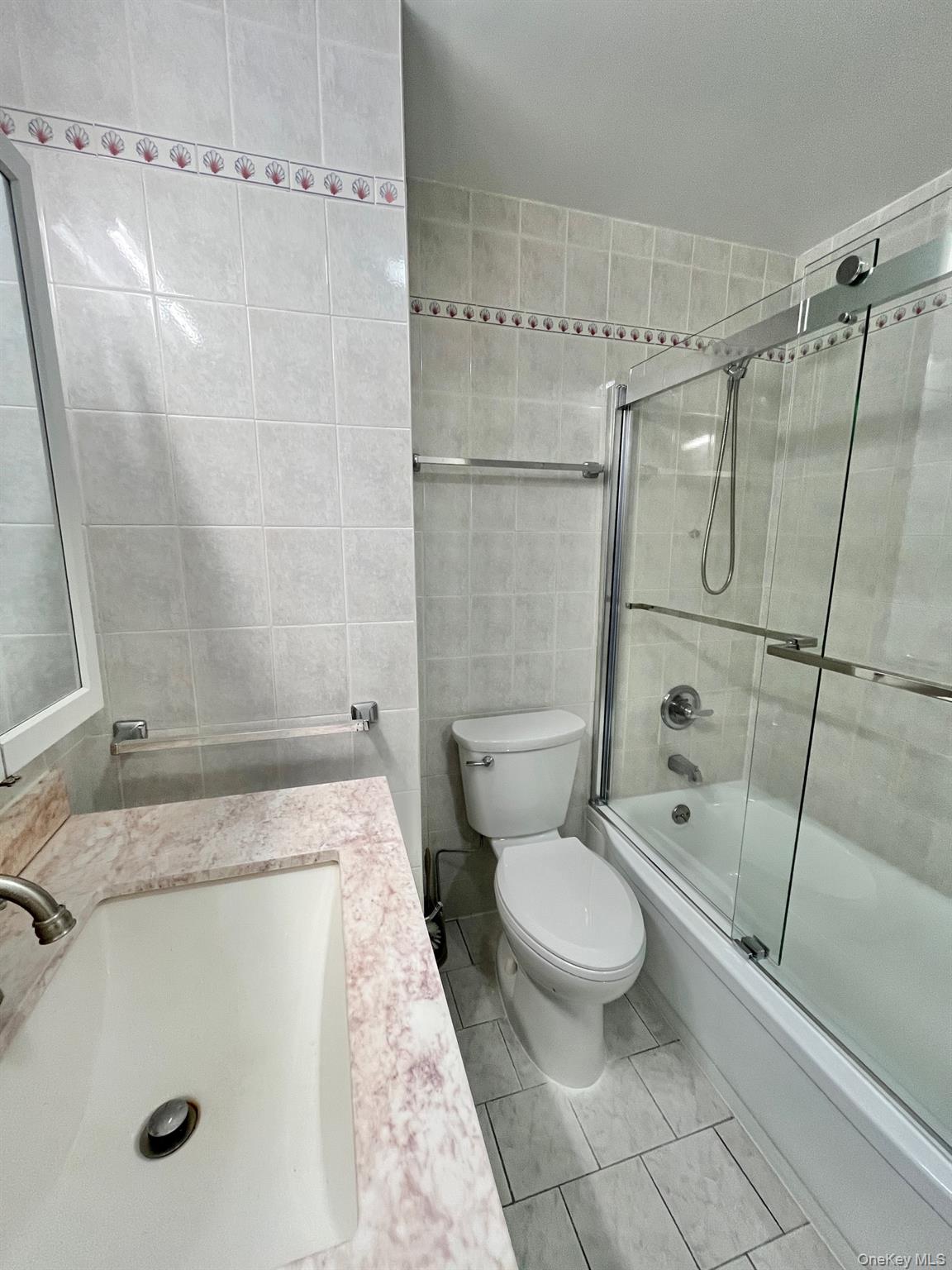 #20 photo, 103 Bennett Avenue, Yonkers , NY 10701