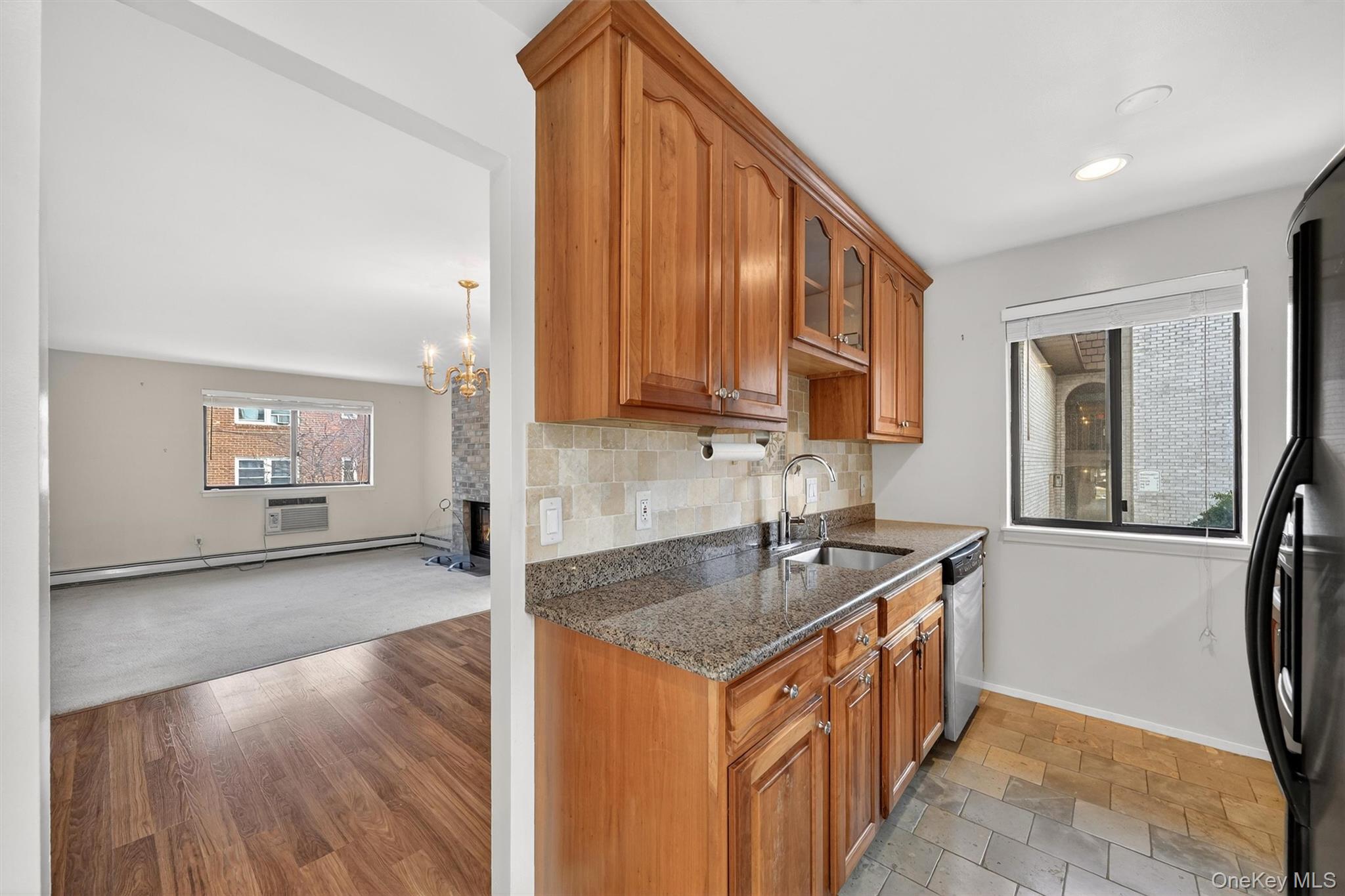 #11 photo, 89 N Broadway, White Plains , NY 10603