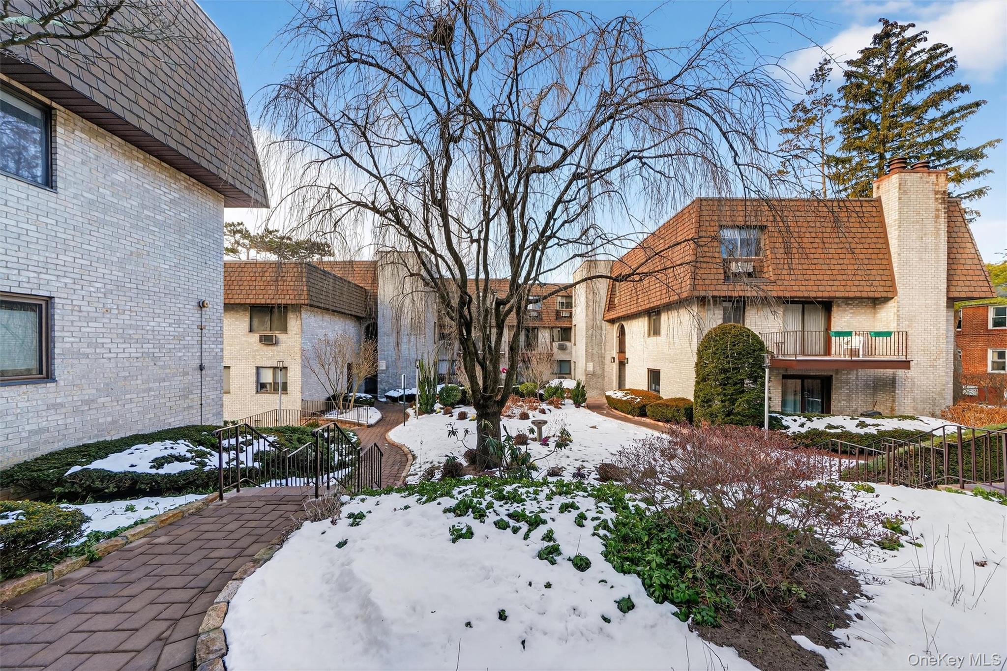 #3 photo, 89 N Broadway, White Plains , NY 10603