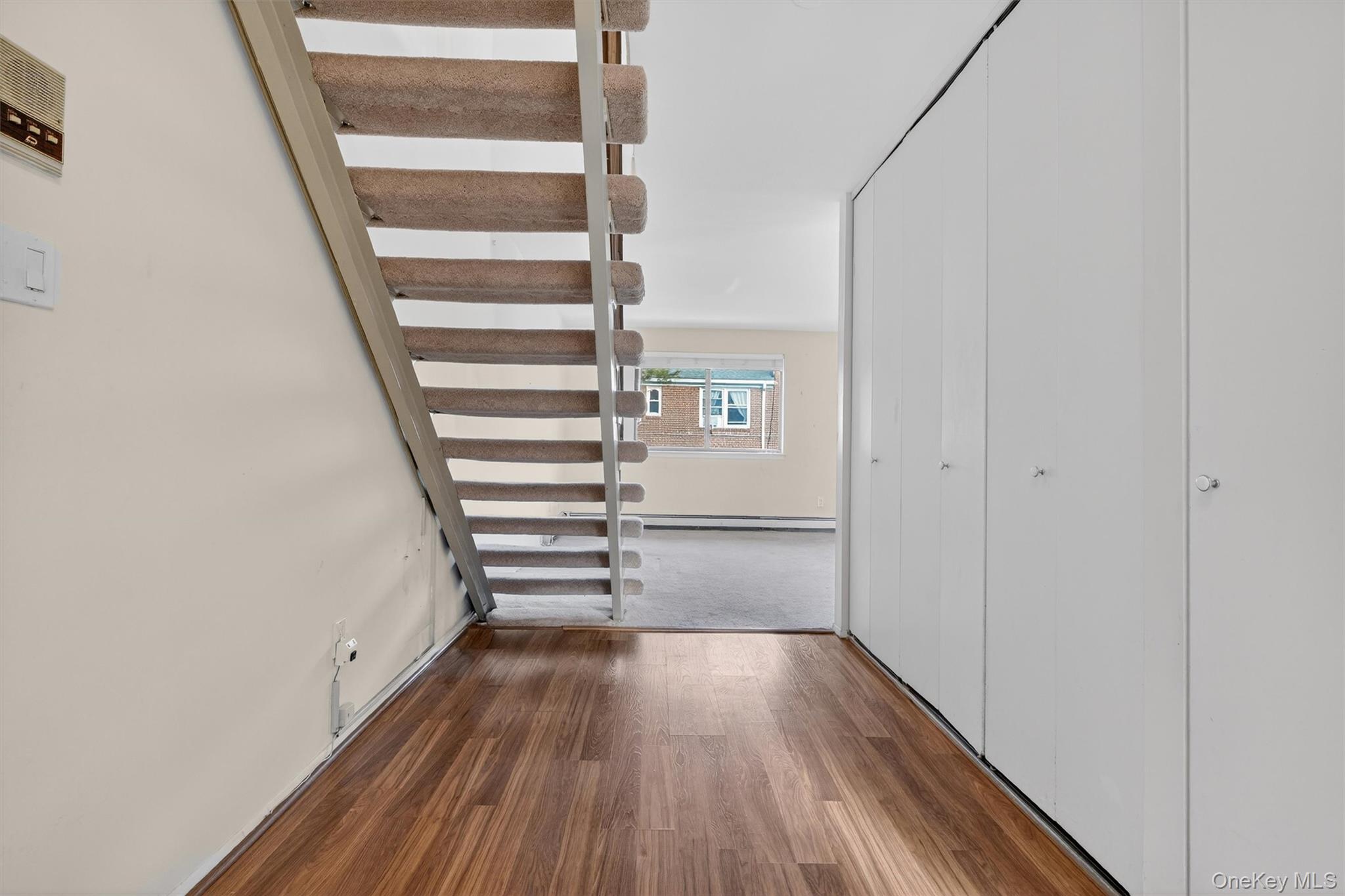 #6 photo, 89 N Broadway, White Plains , NY 10603