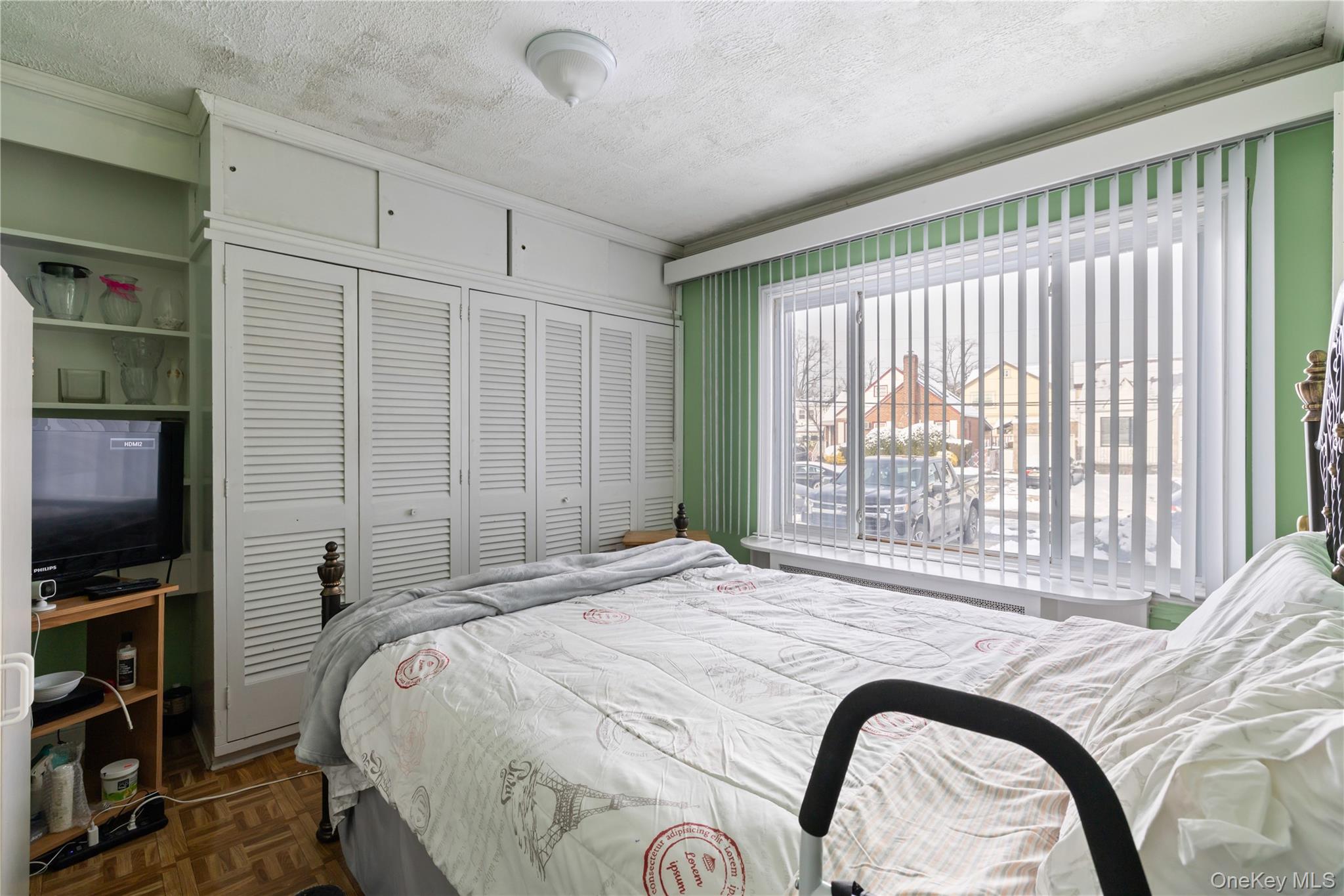 #10 photo, 17 Standish Road, Valley Stream , NY 11580