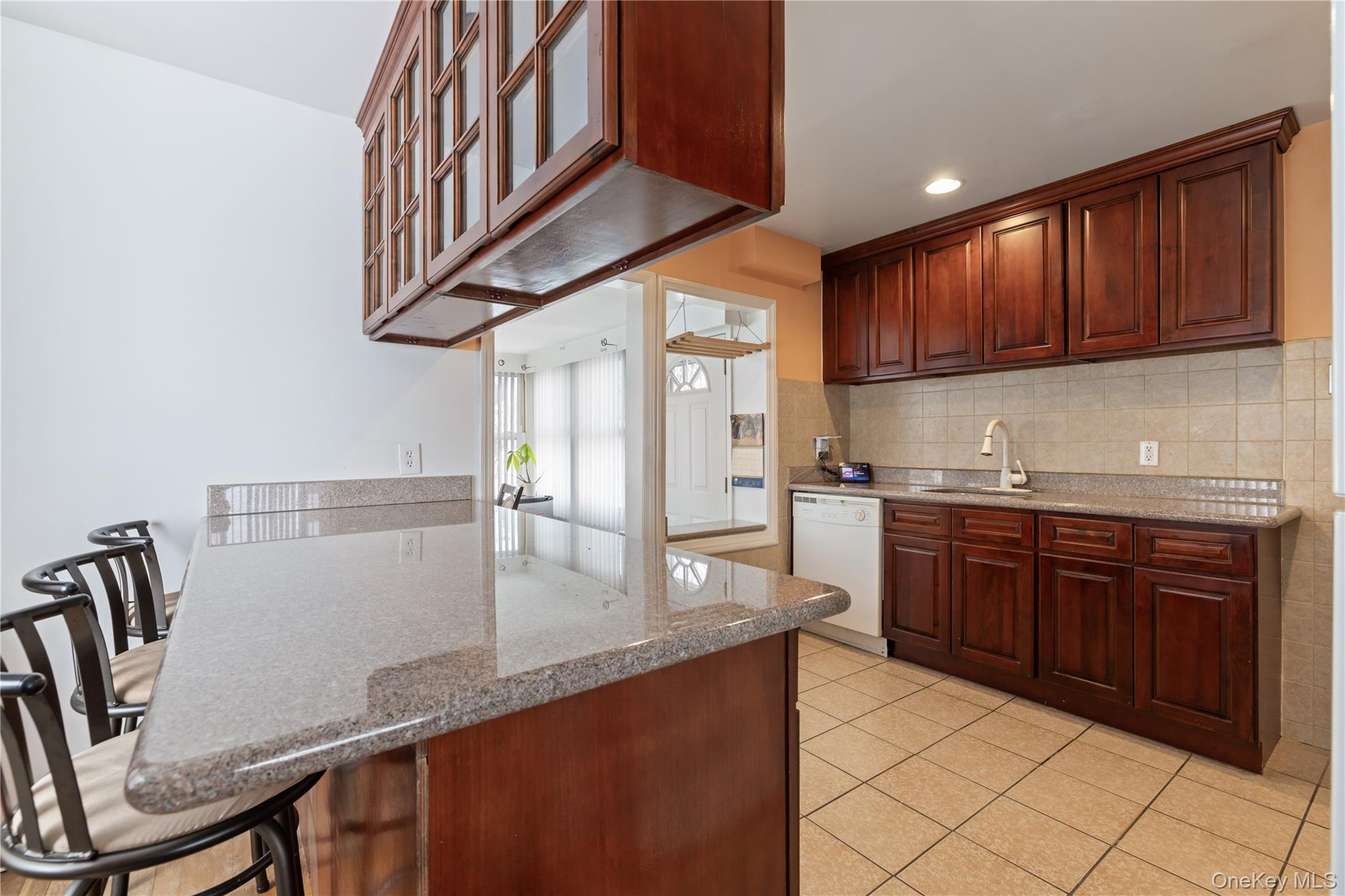 #6 photo, 17 Standish Road, Valley Stream , NY 11580