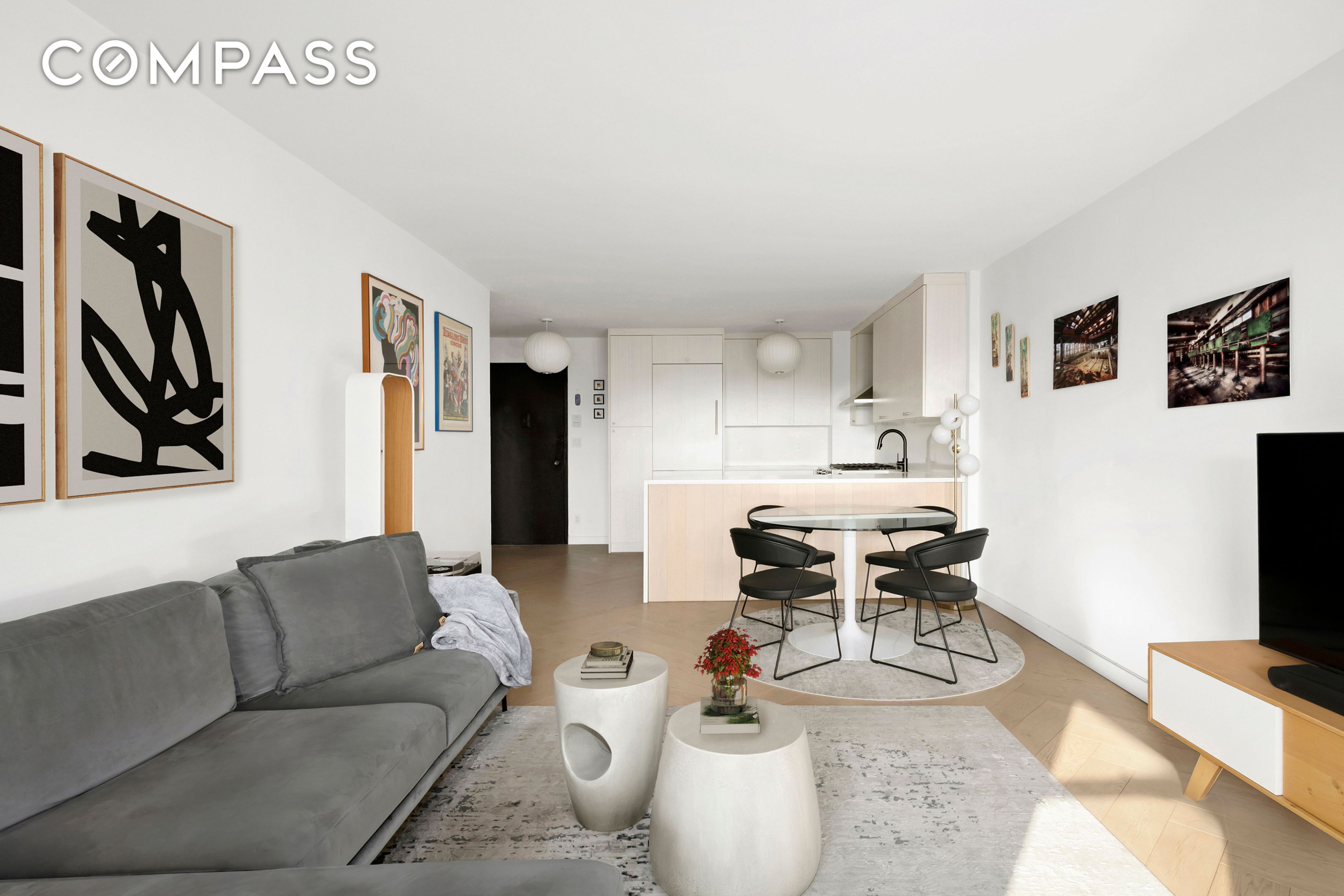 #4 photo, 145 E 15th Street, Gramercy Park , NY 10003