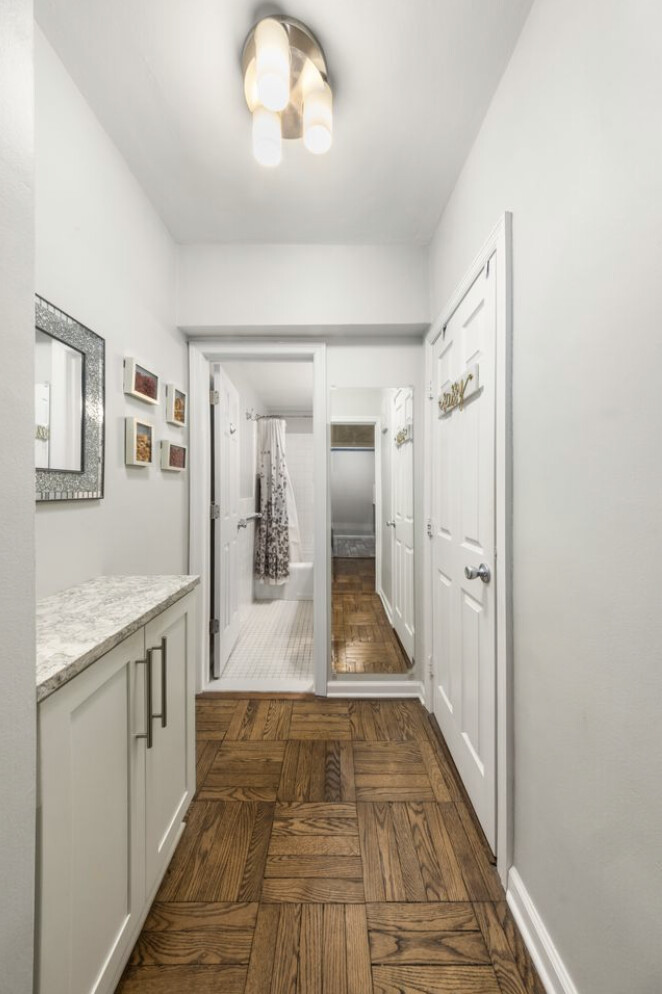 #8 photo, 1 GRACIE Terrace, Yorkville , NY 10028