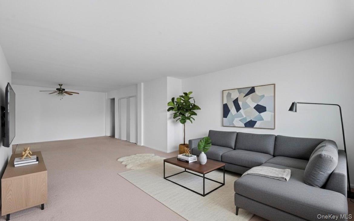 #3 photo, 6601 burns street burns, Rego Park , NY 11374