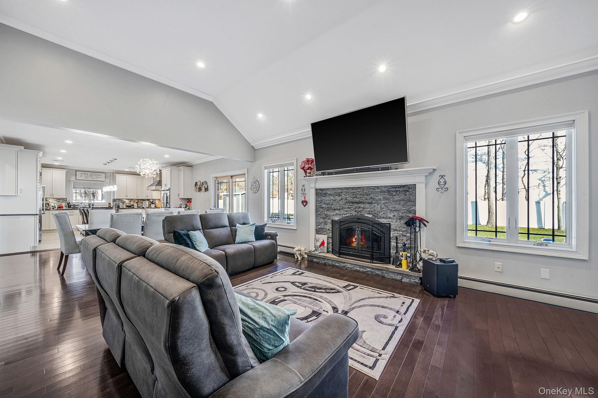 #16 photo, 48A Middle Island Avenue, Medford , NY 11763