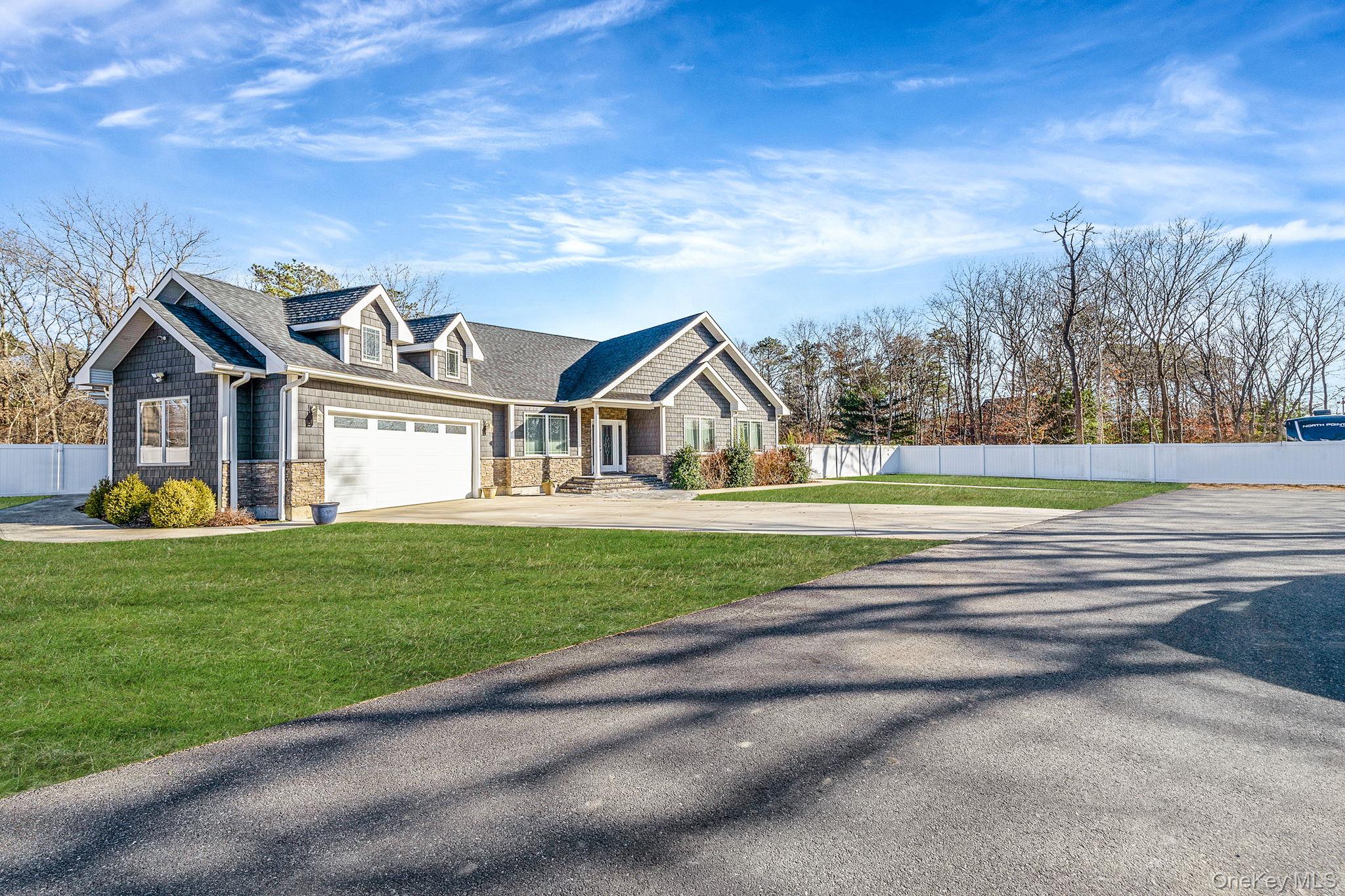 #3 photo, 48A Middle Island Avenue, Medford , NY 11763