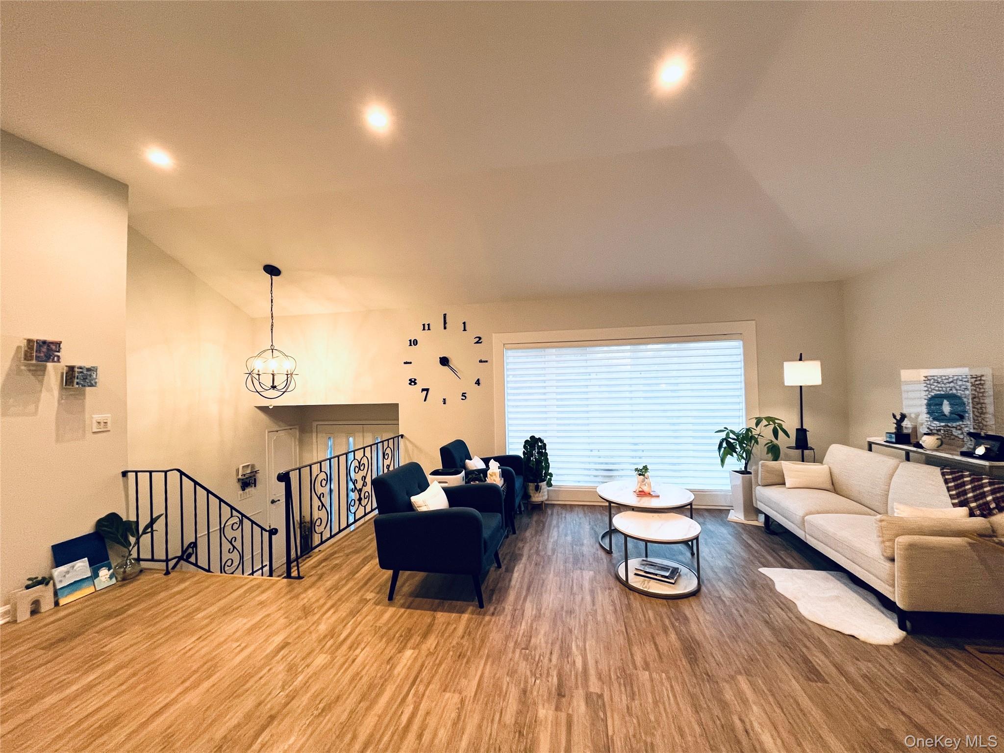 #10 photo, 112 Crescent Drive, Searingtown , NY 11507