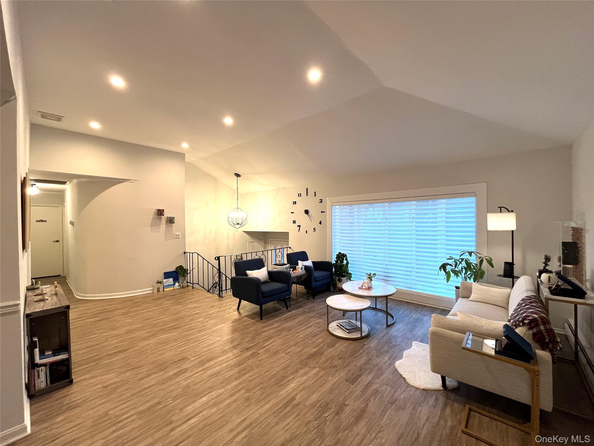 #12 photo, 112 Crescent Drive, Searingtown , NY 11507