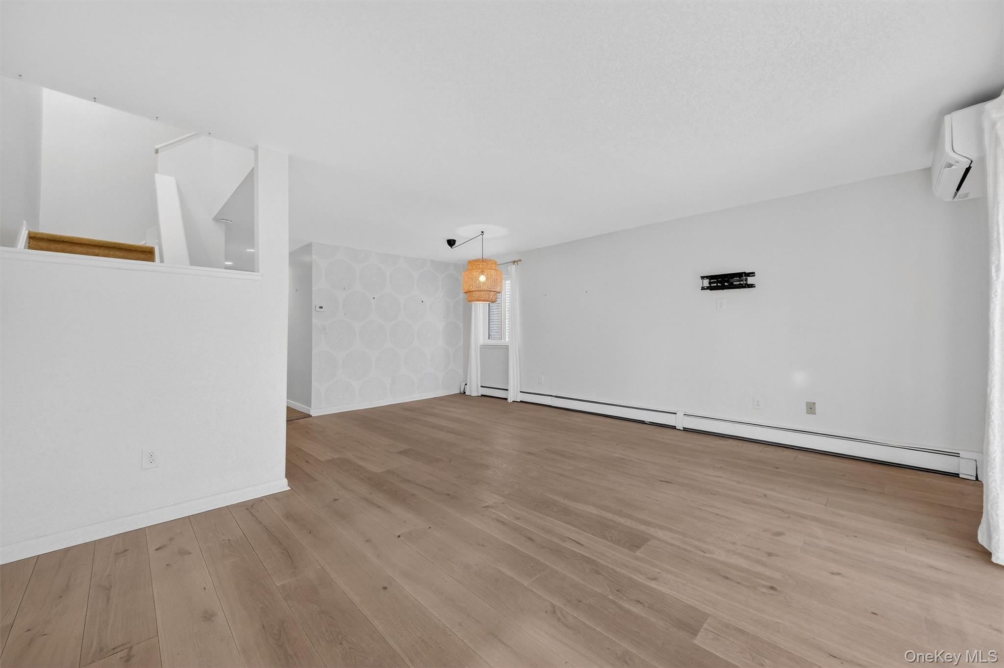 #14 photo, 175 Sterling Place, Highland , NY 12528