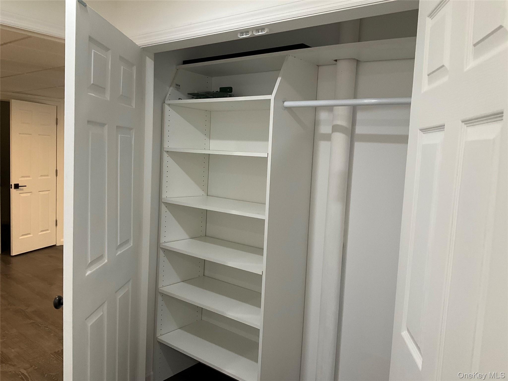 #19 photo, 35 Mohawk Circle, Ferndale , NY 12734