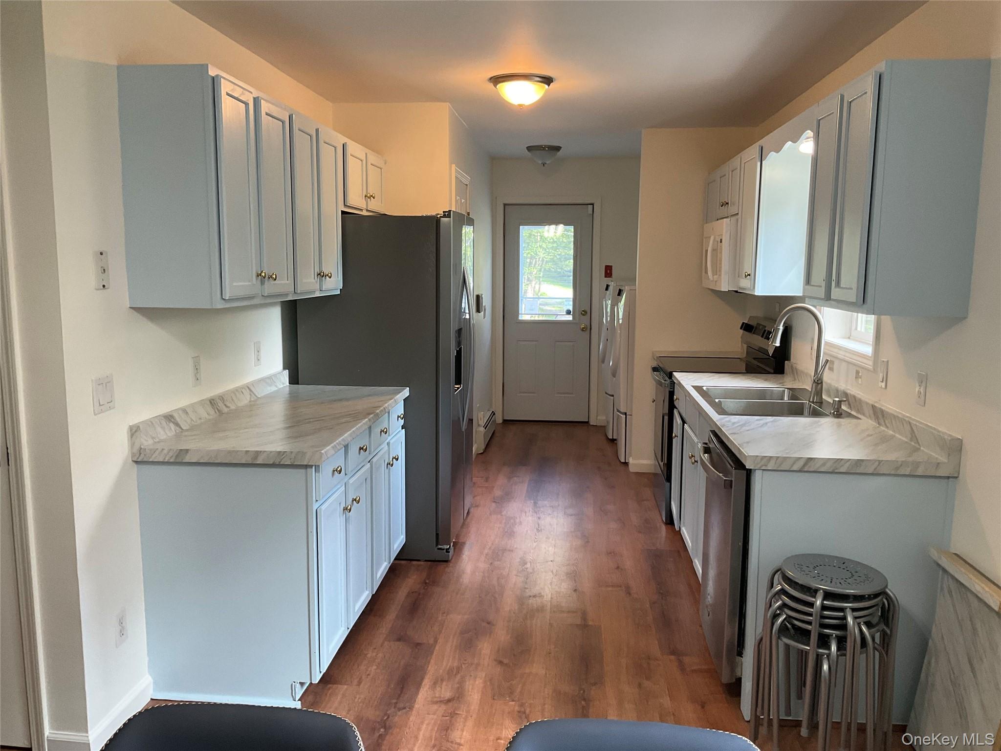 #4 photo, 35 Mohawk Circle, Ferndale , NY 12734