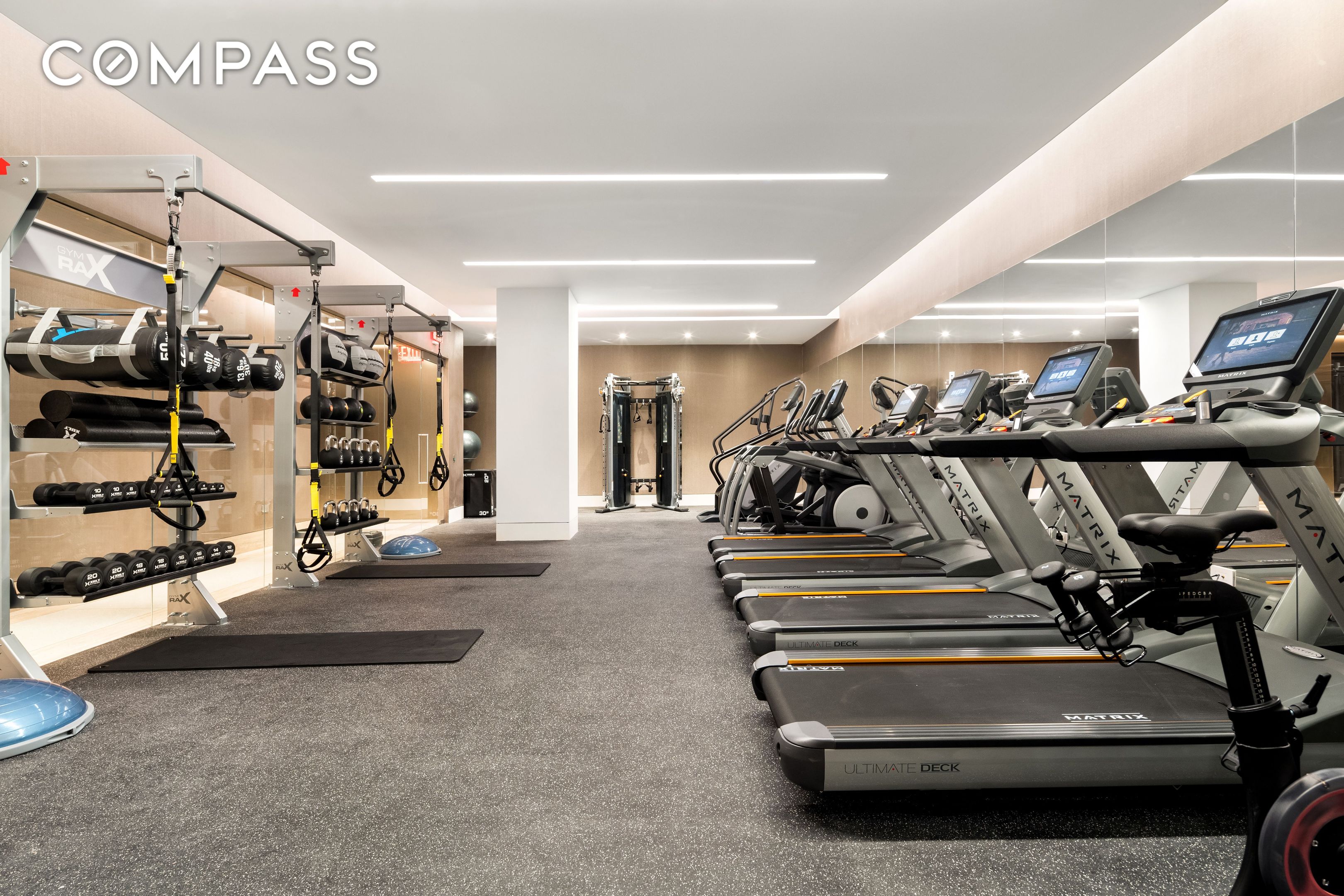 #12 photo, 49 Chambers Street, Tribeca , NY 10007