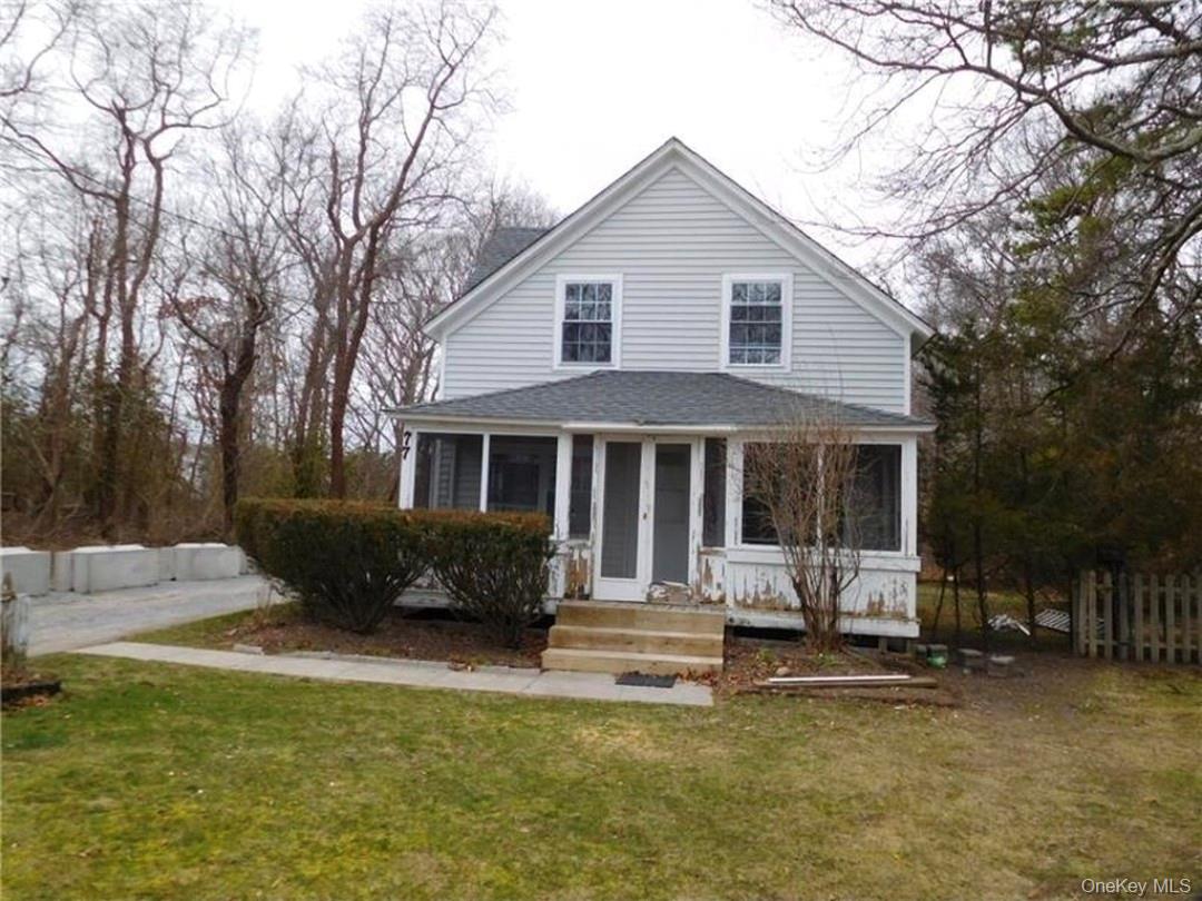#1 photo, 77 N Phillips Avenue, Speonk , NY 11972