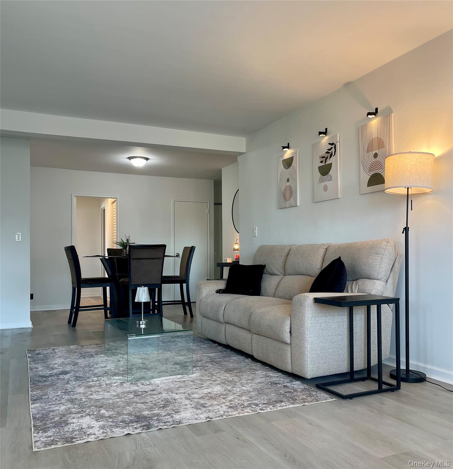 #18 photo, 89-15 Parsons Boulevard, Jamaica , NY 11432