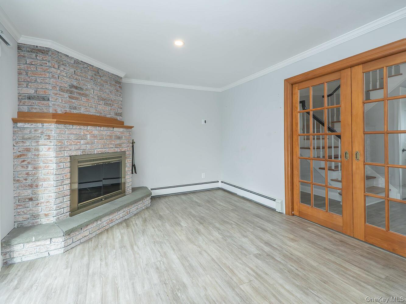 #7 photo, 7 Kissam Lane, Glen Head , NY 11545