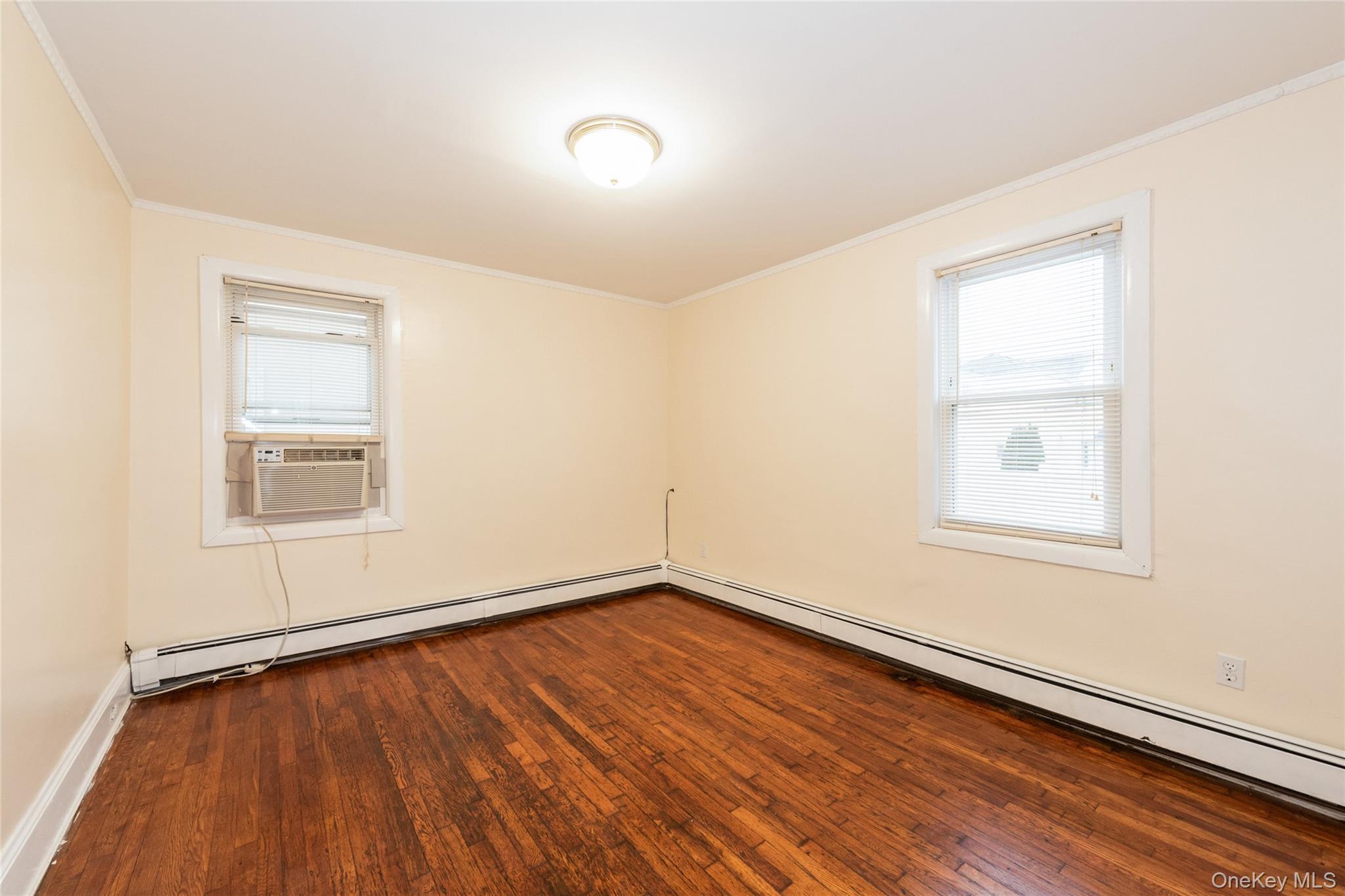 #16 photo, 166-23 24th Avenue, Whitestone , NY 11357