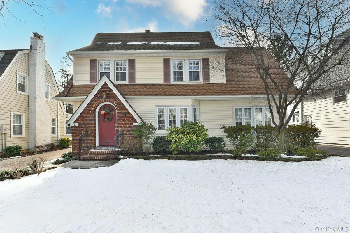 #1 photo, 62 Hudson Road, 롱 아일랜드 Floral Park , NY 11001