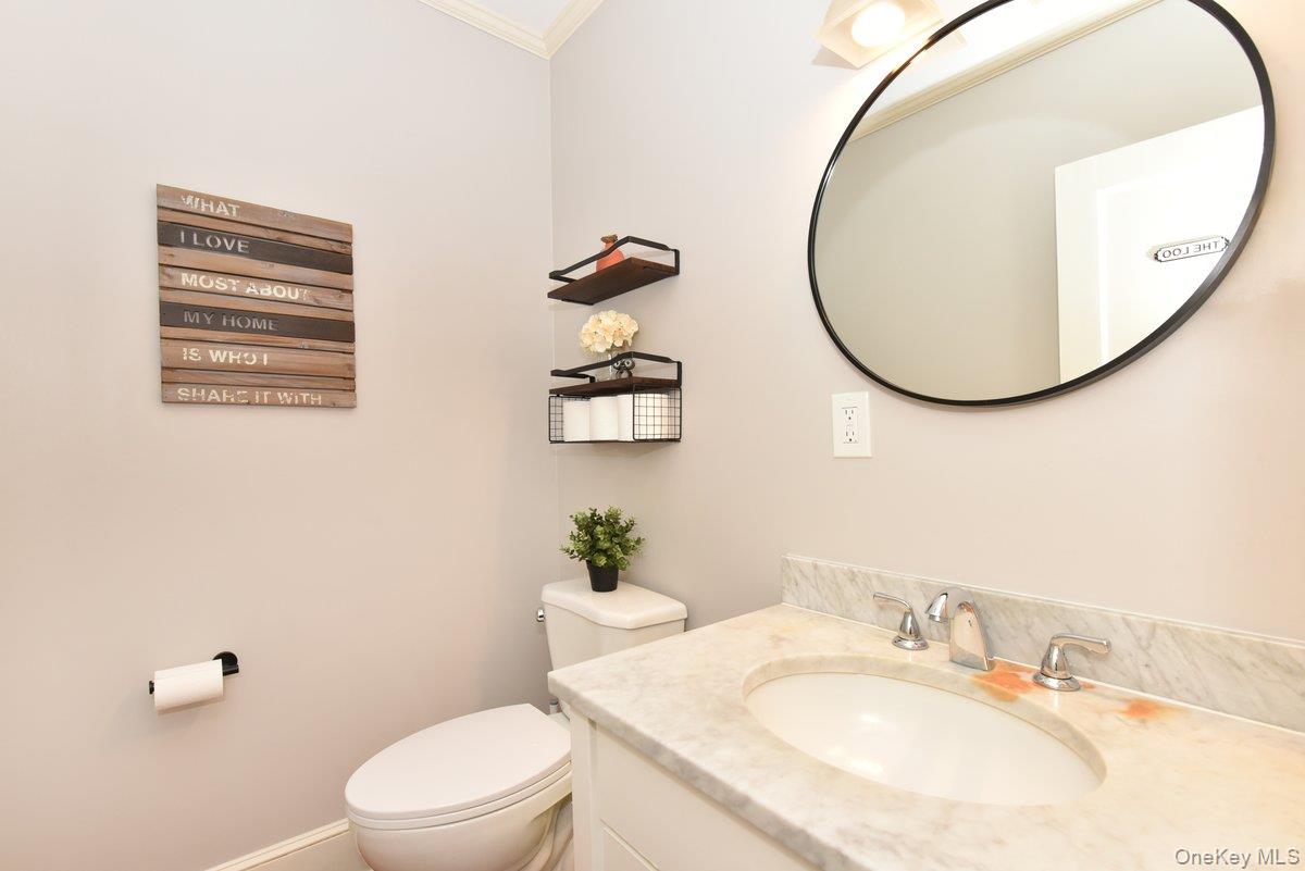 #17 photo, 62 Hudson Road, 롱 아일랜드 Floral Park , NY 11001